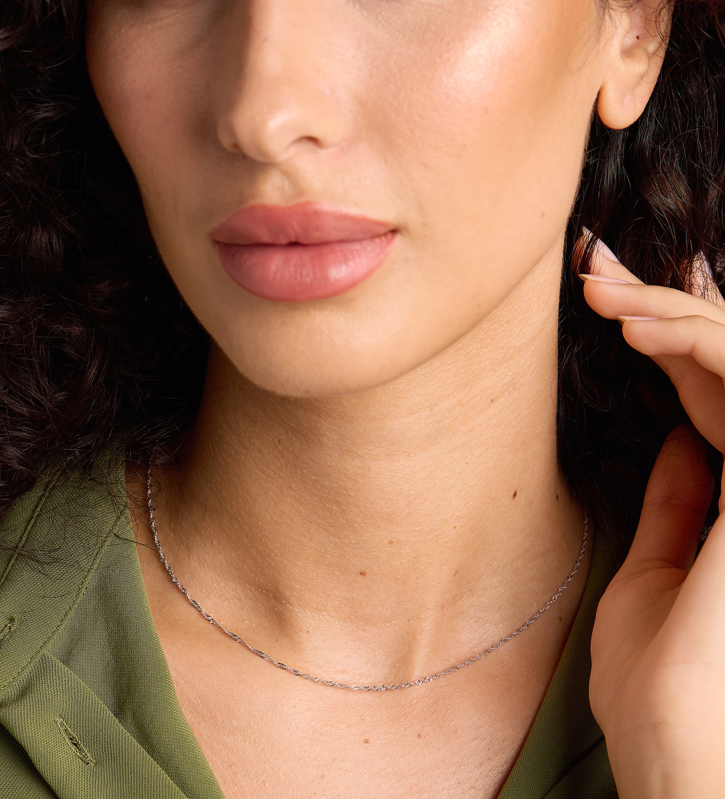 Twist Chain Necklace in Silver