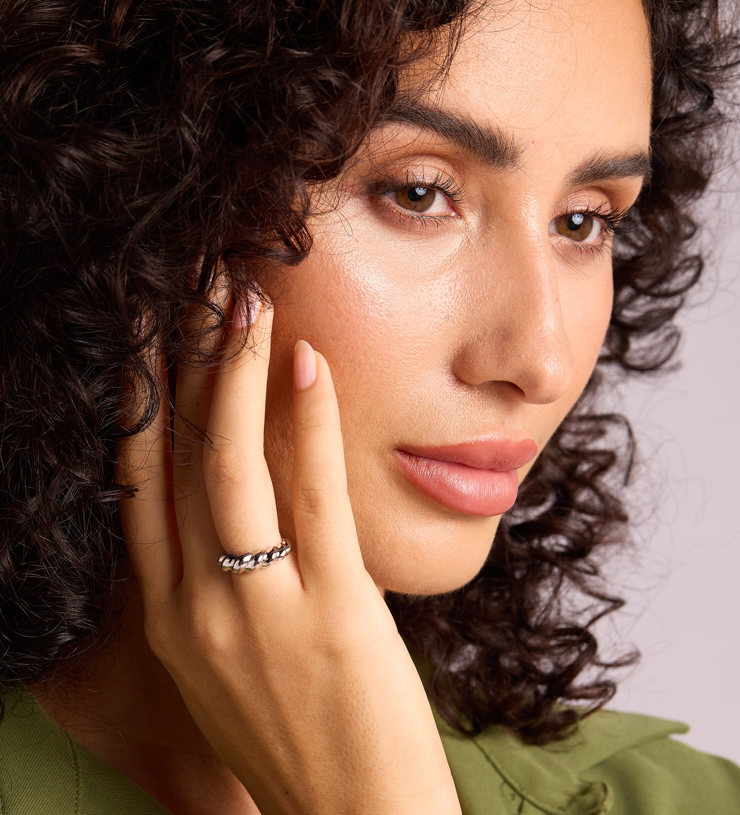 Thin Croissant Ring in Silver