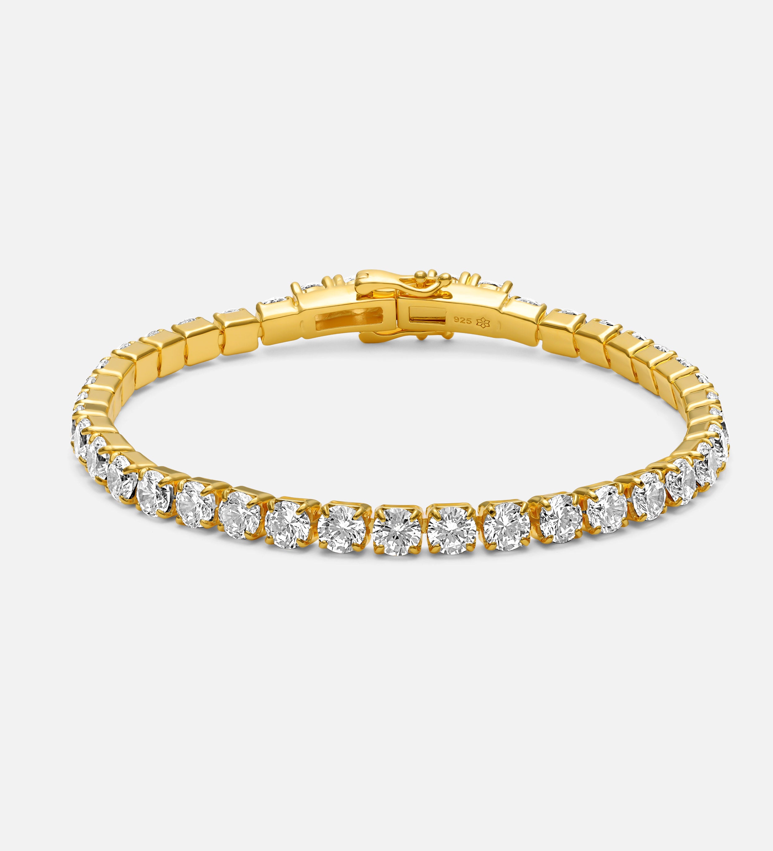 Tennis Bracelet in Gold