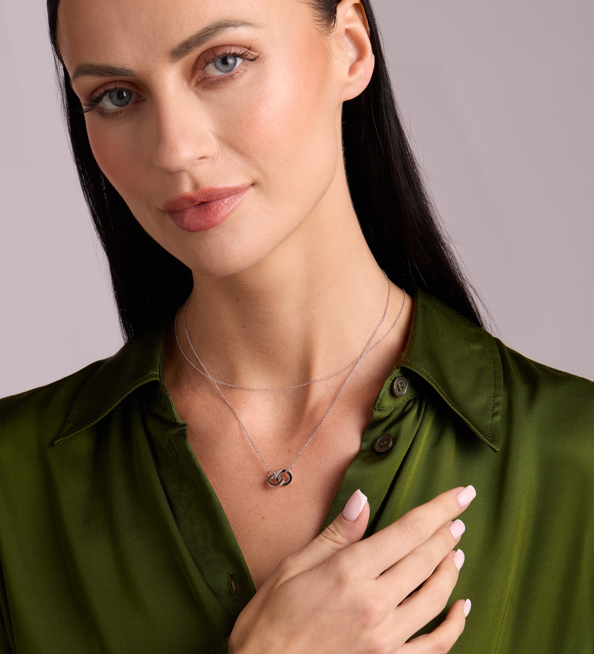 Two Rings Necklace in Silver