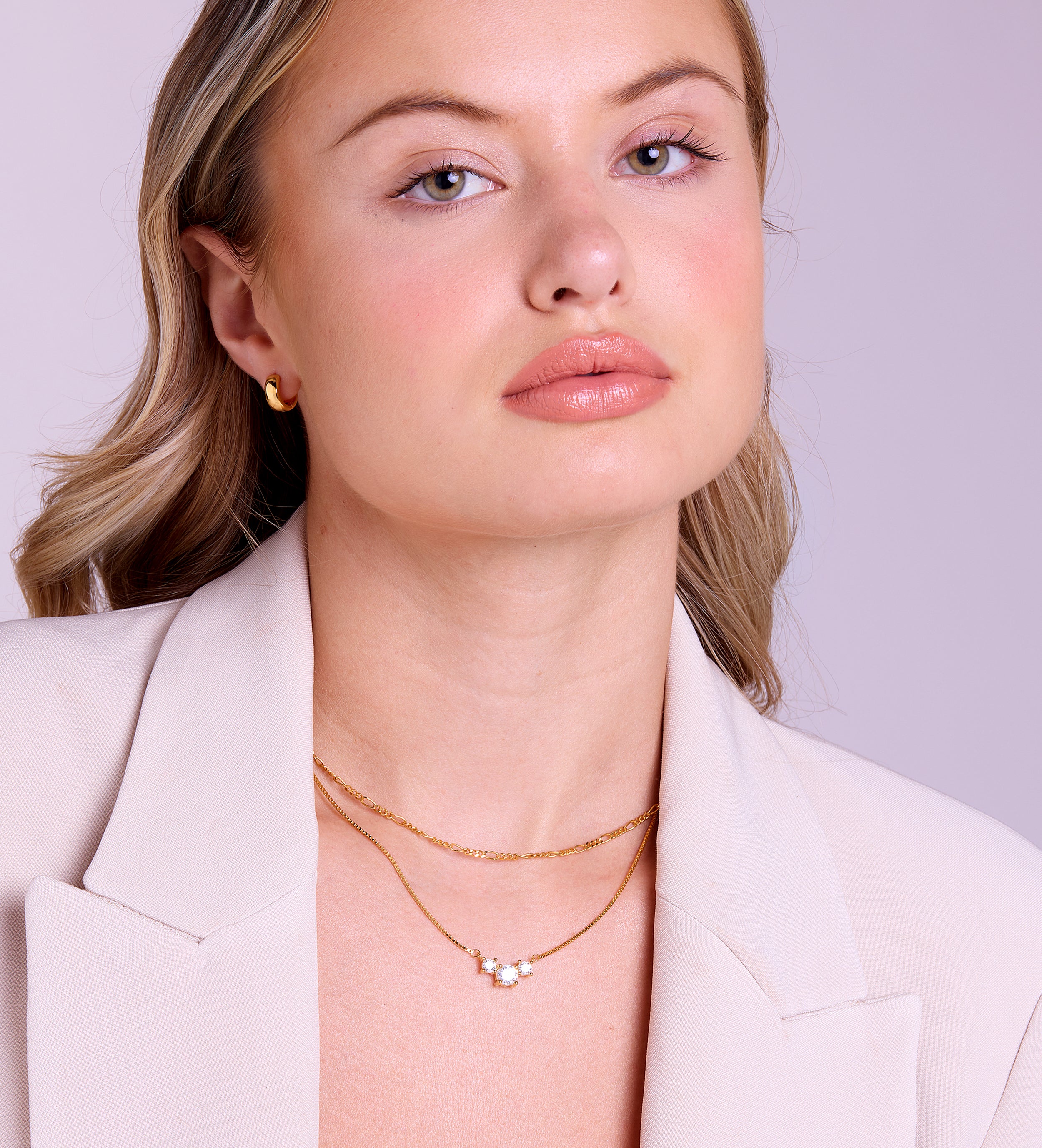 Triple Stone Pendant Necklace in Gold