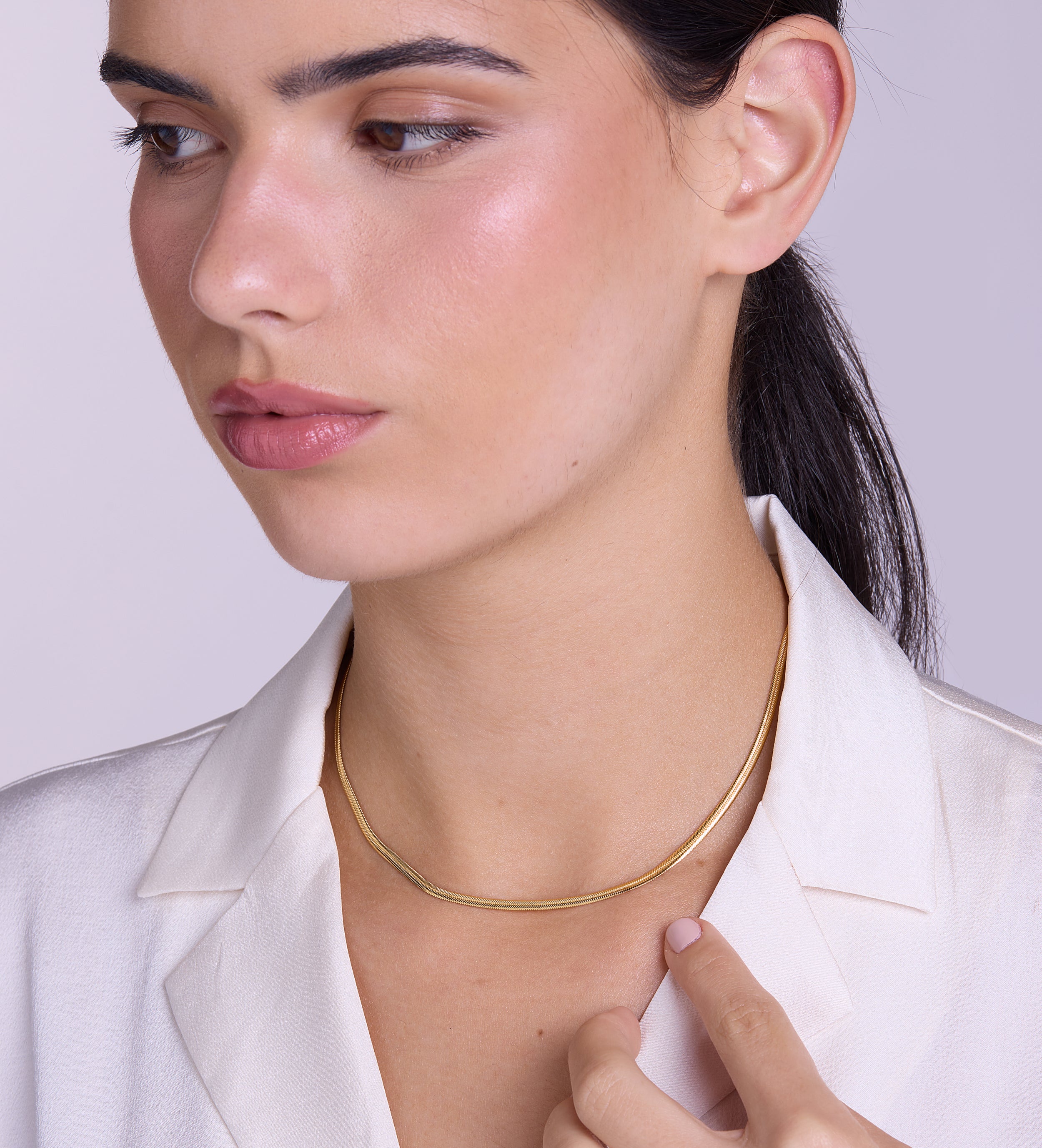 Herringbone Necklace in Gold