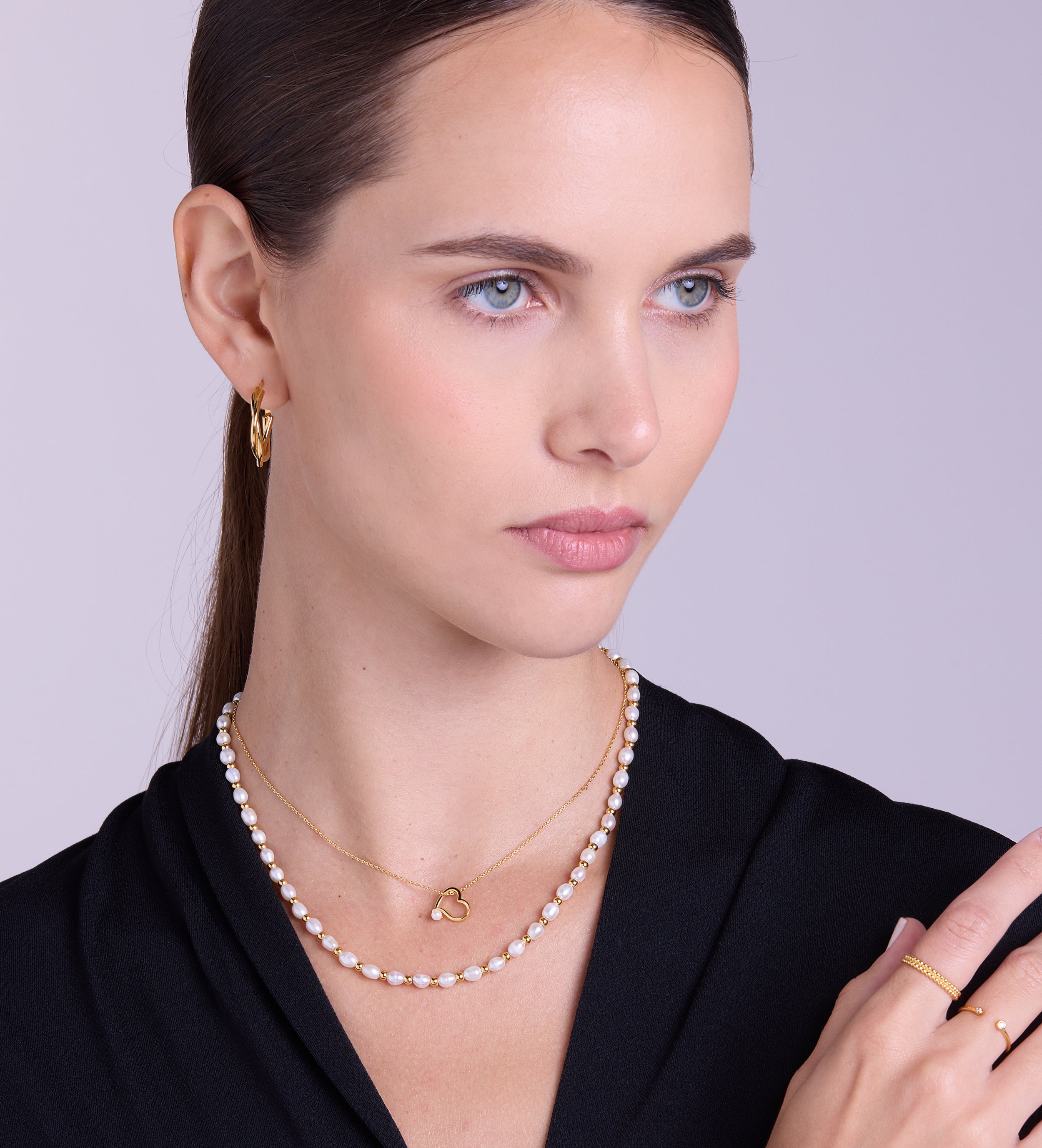 Pearl Beaded Necklace in Gold