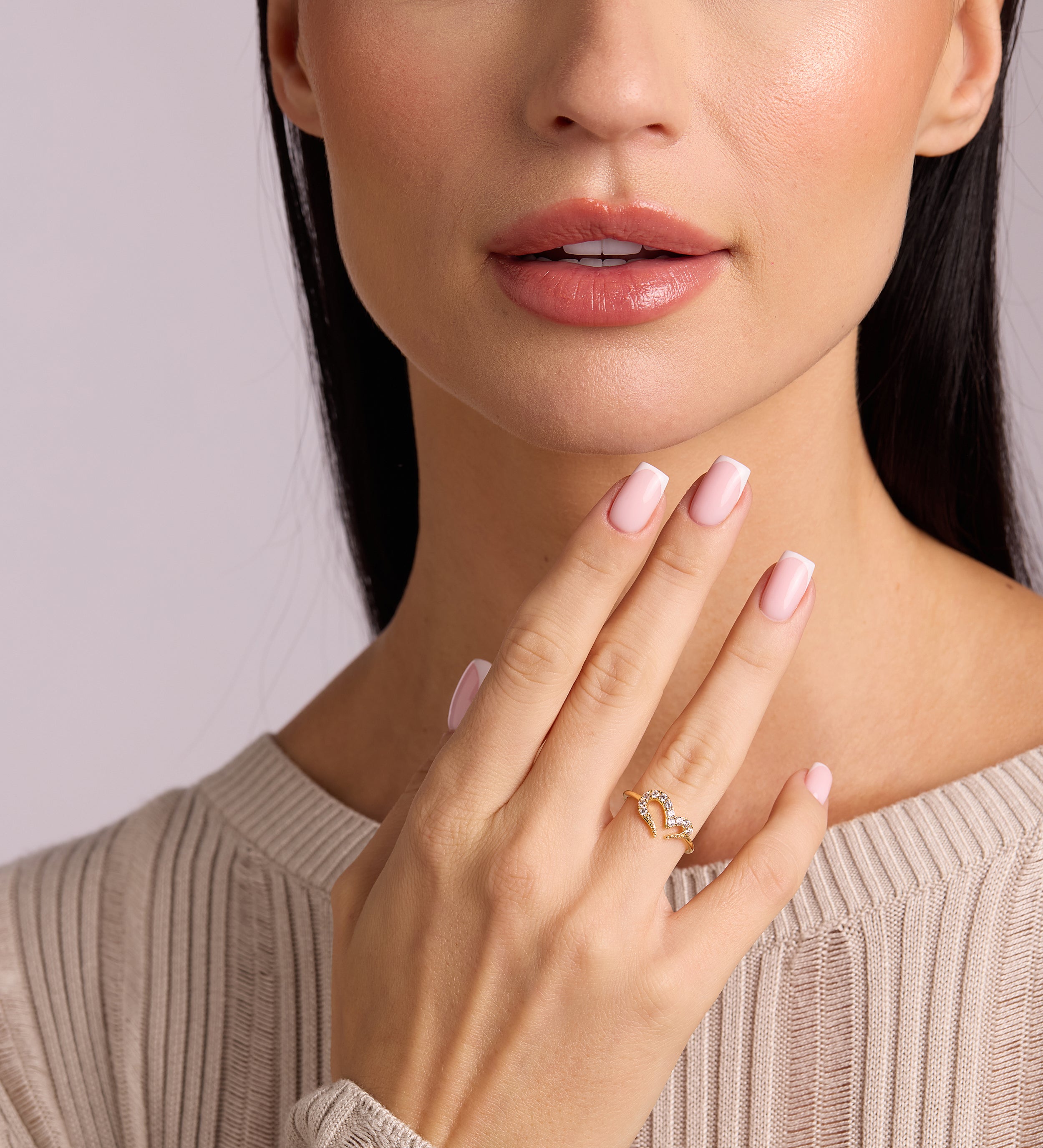 Pave Heart Silhouette Ring in Gold