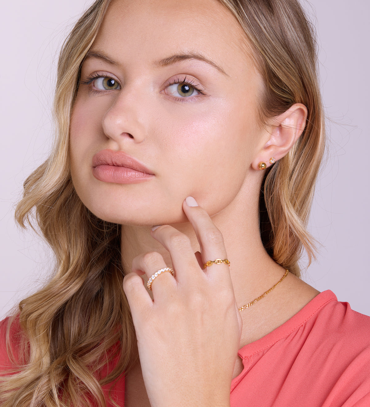 Chained Ring in 18k Gold Plating on 925 Silver - Ash & Harry