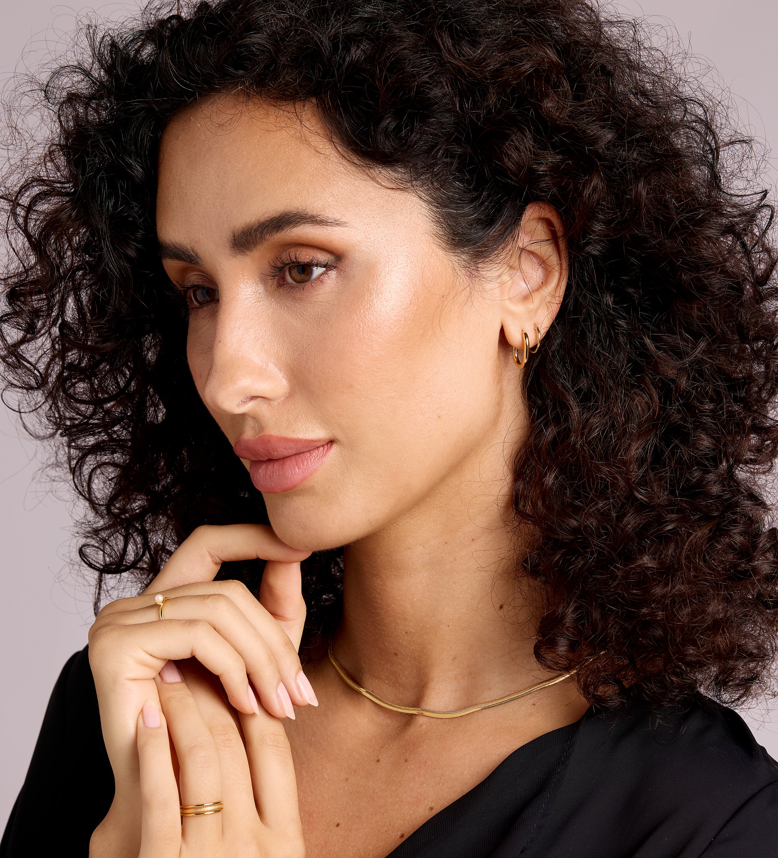 Oval Hanging Hoops in Gold