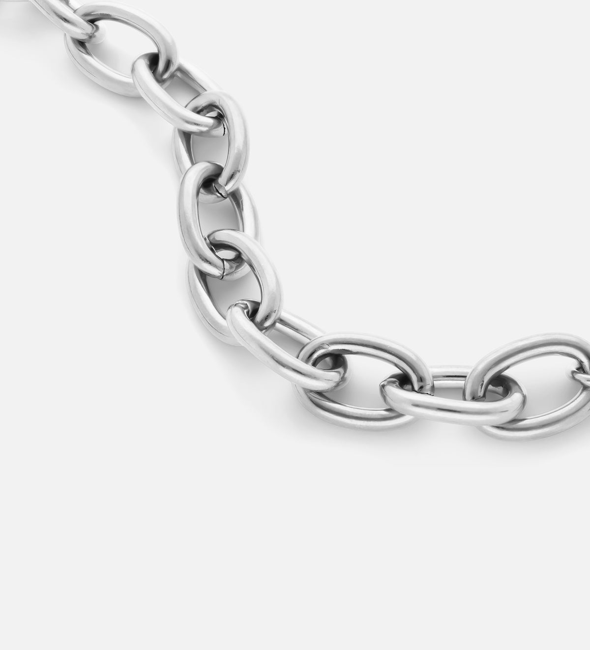Bold Chain Toggle Bracelet in Silver - Ash & Harry