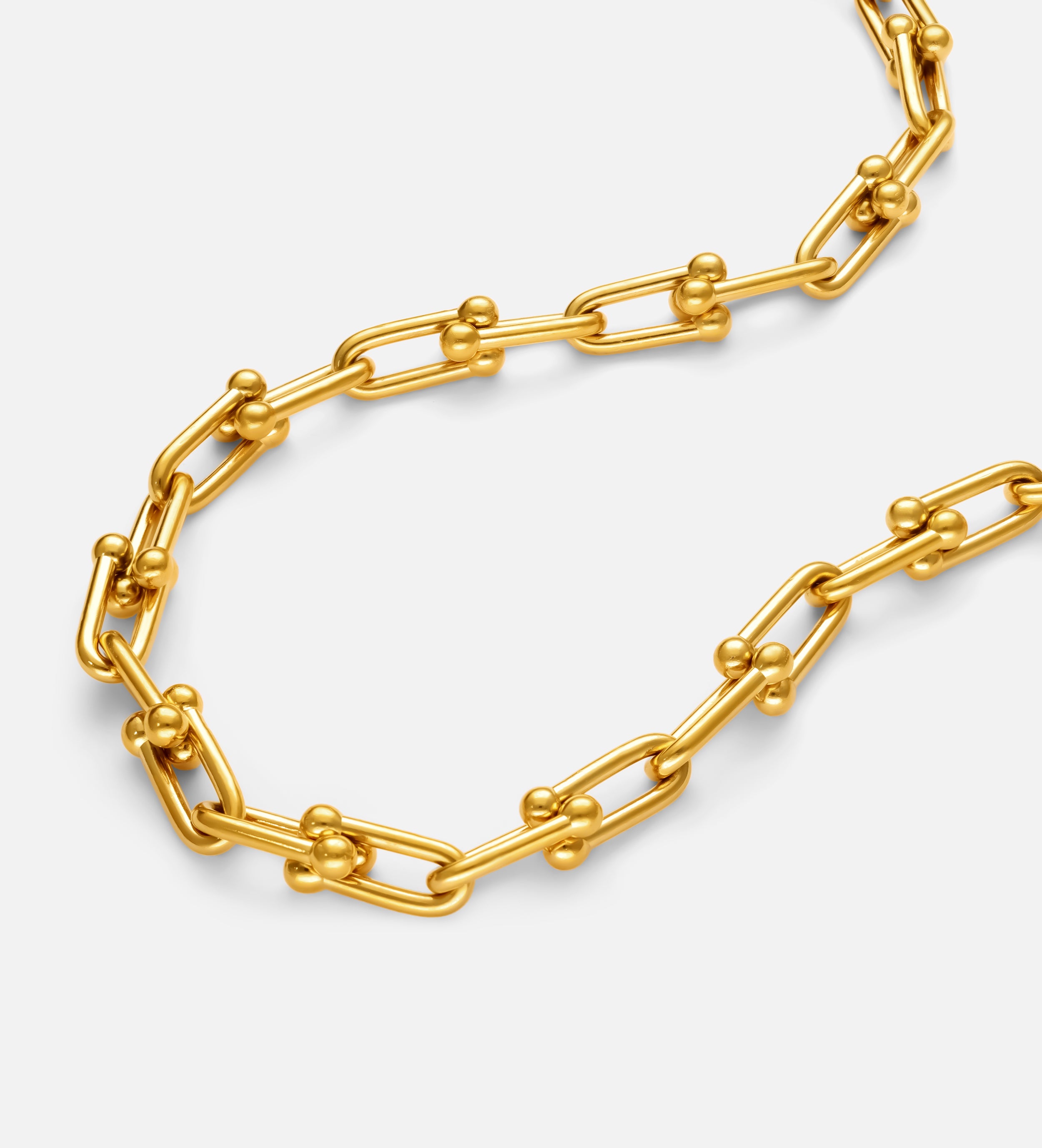Bold Orb Linked Chain Necklace in Gold
