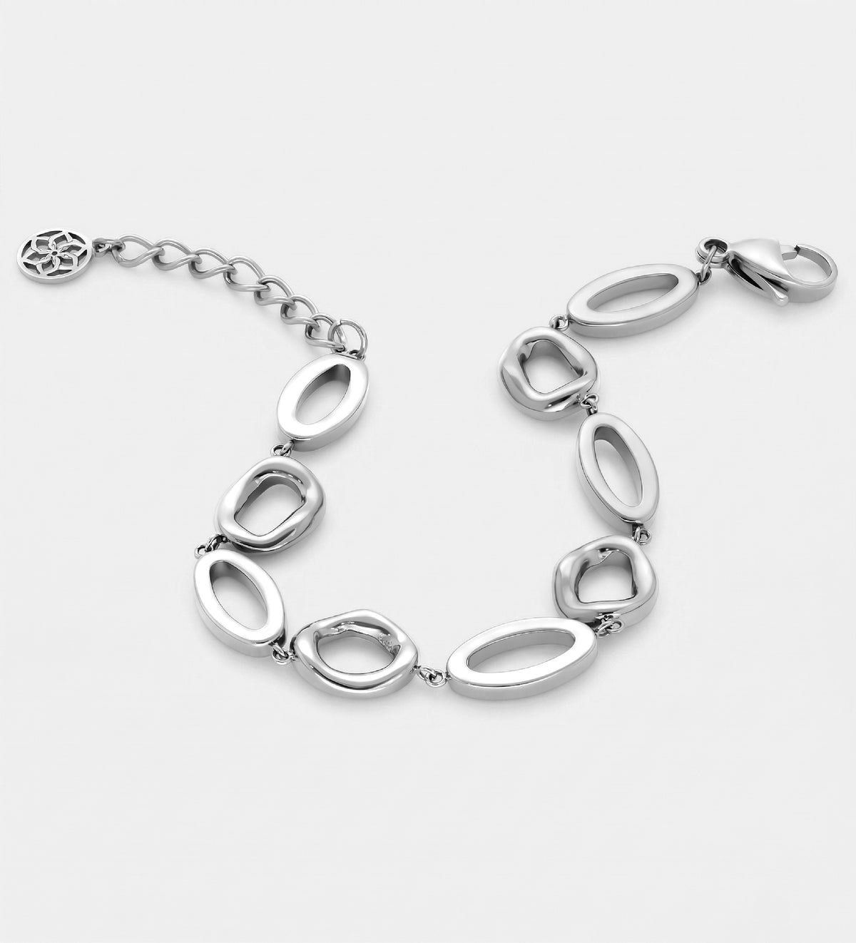 Fluid Pebble Bracelet in Silver - Ash & Harry