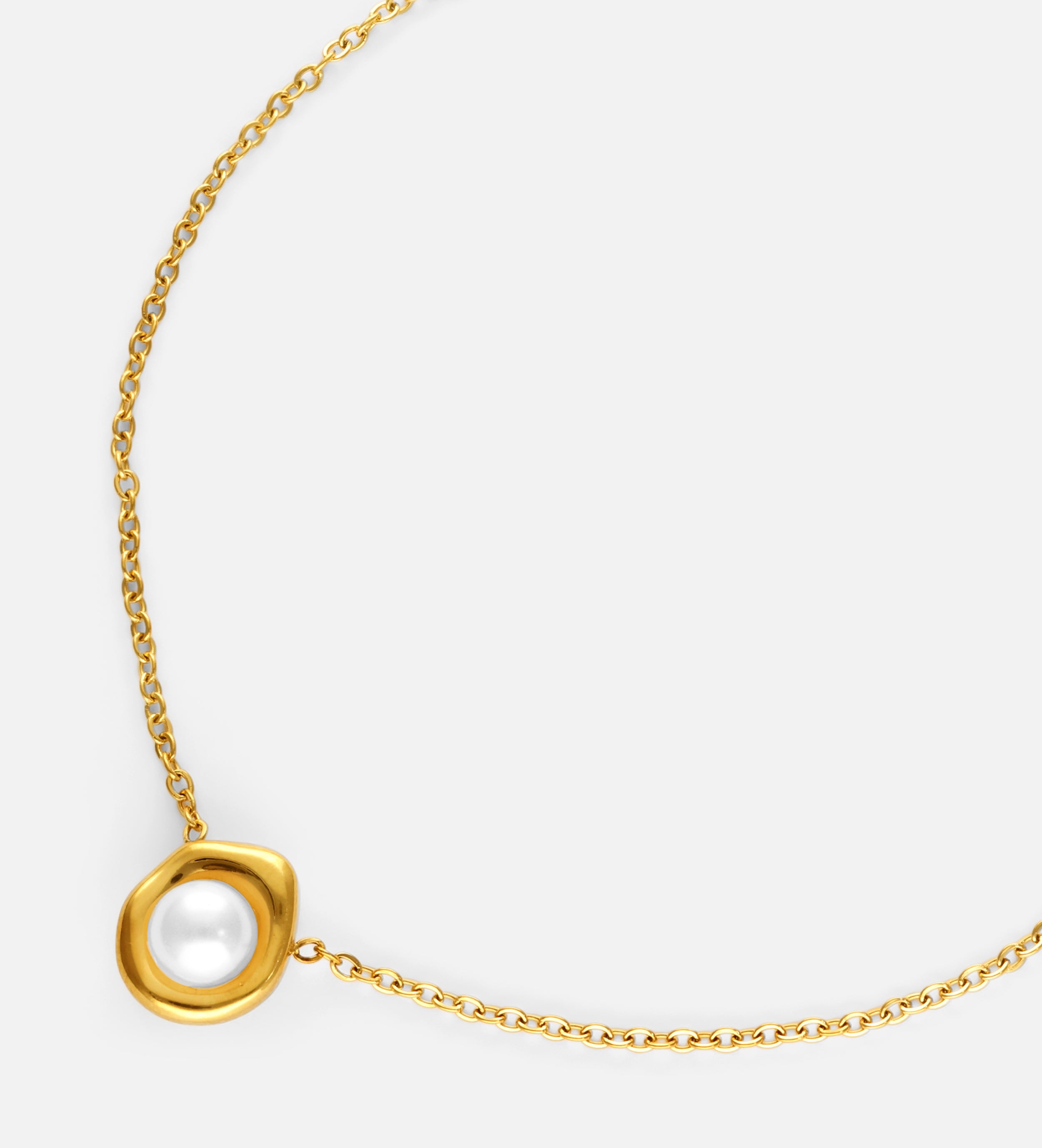 Heart of Gold Pearl Necklace