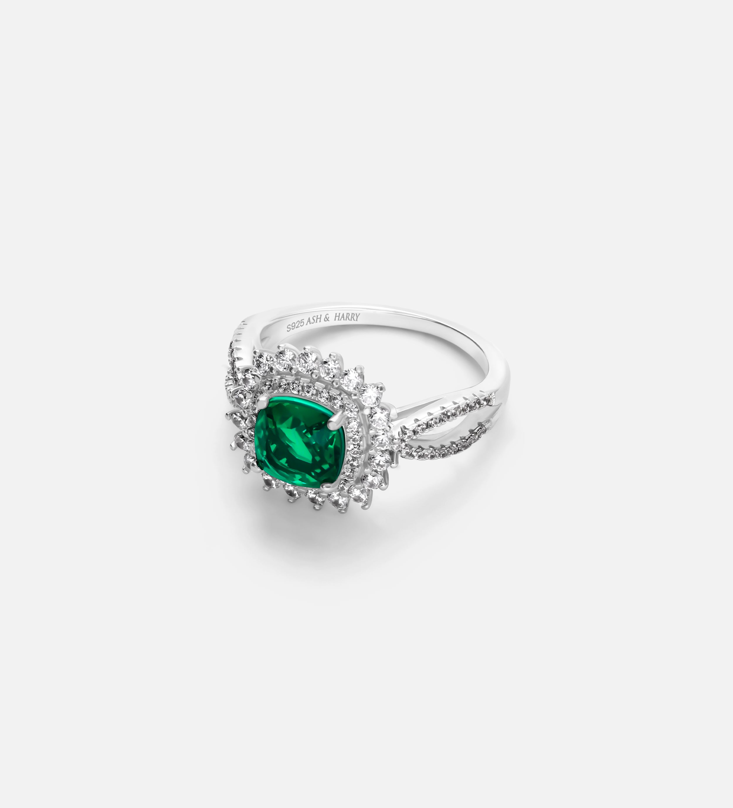 Imperial Emerald Crown Ring