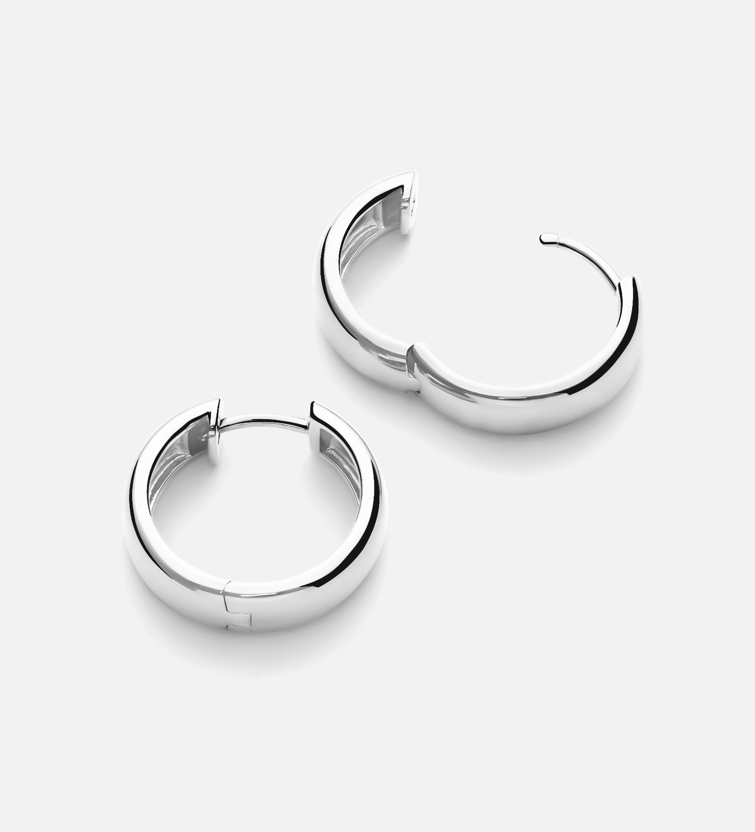 Bold Medium Hoops in Silver