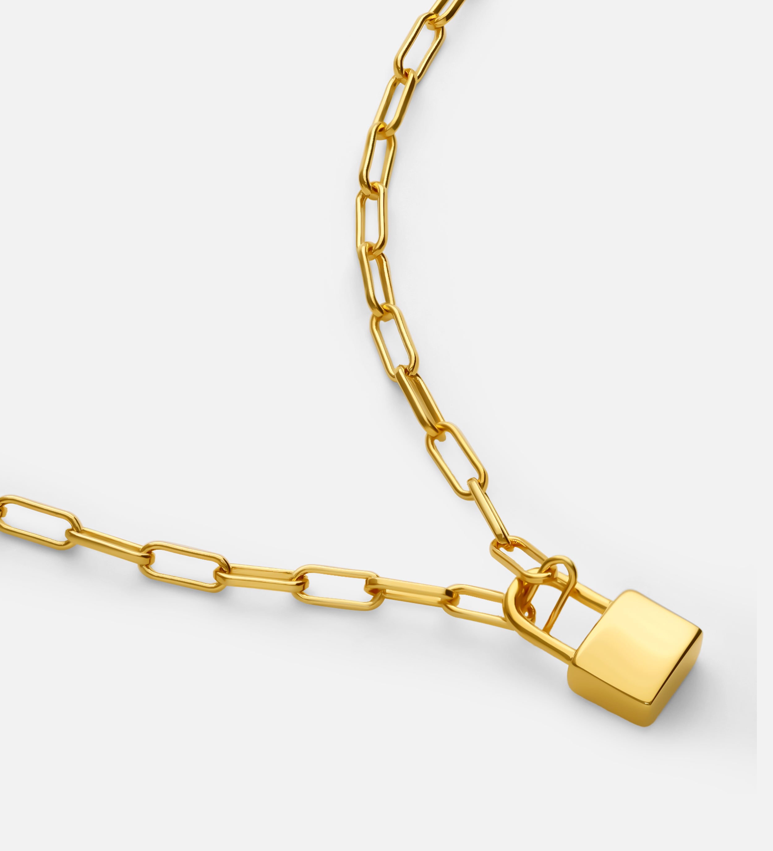 Lock Necklace in Gold