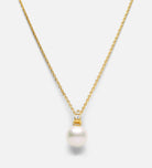 Pearl Pendant Necklace in Gold