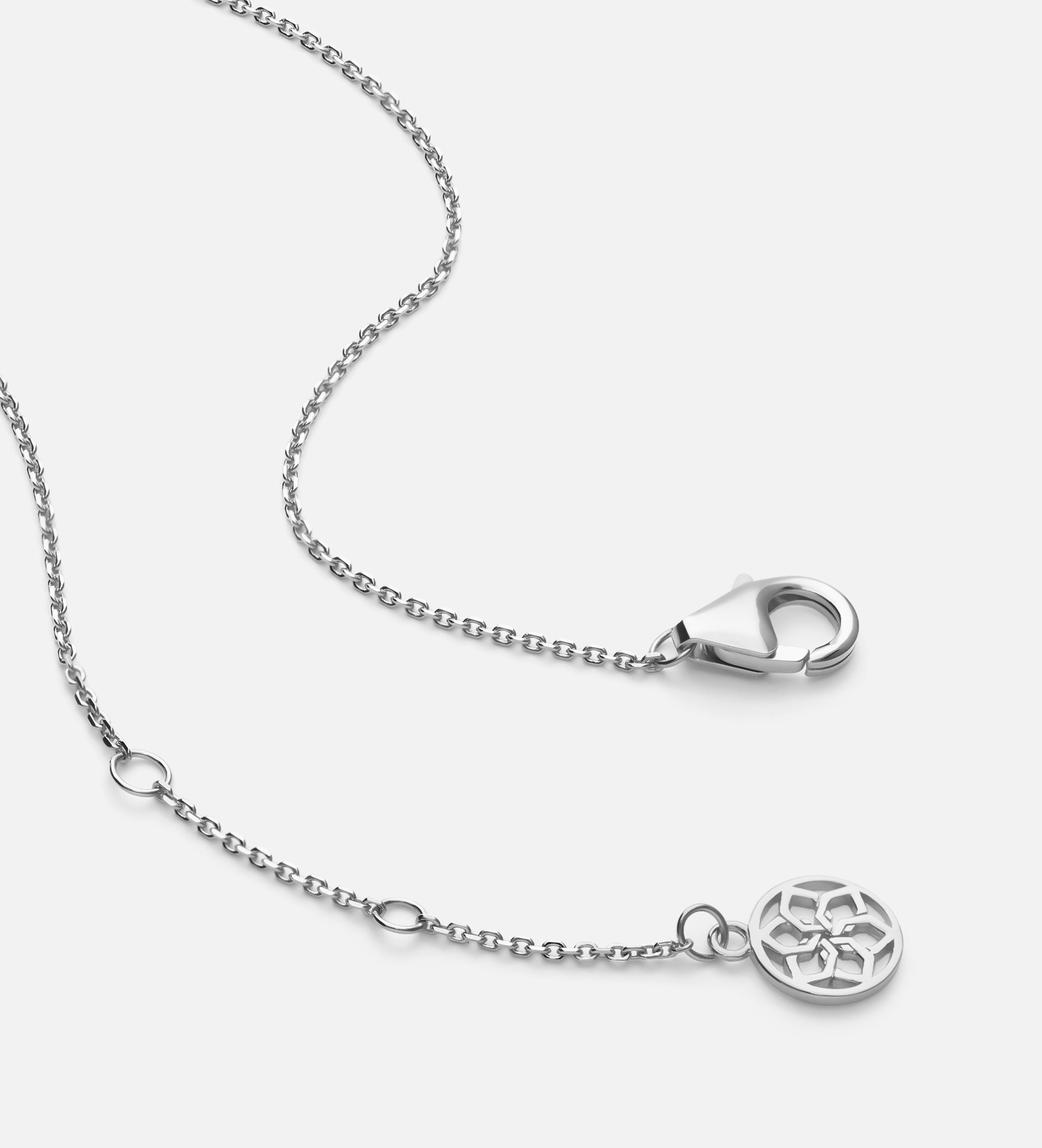 Solitaire Pendant Necklace in Silver