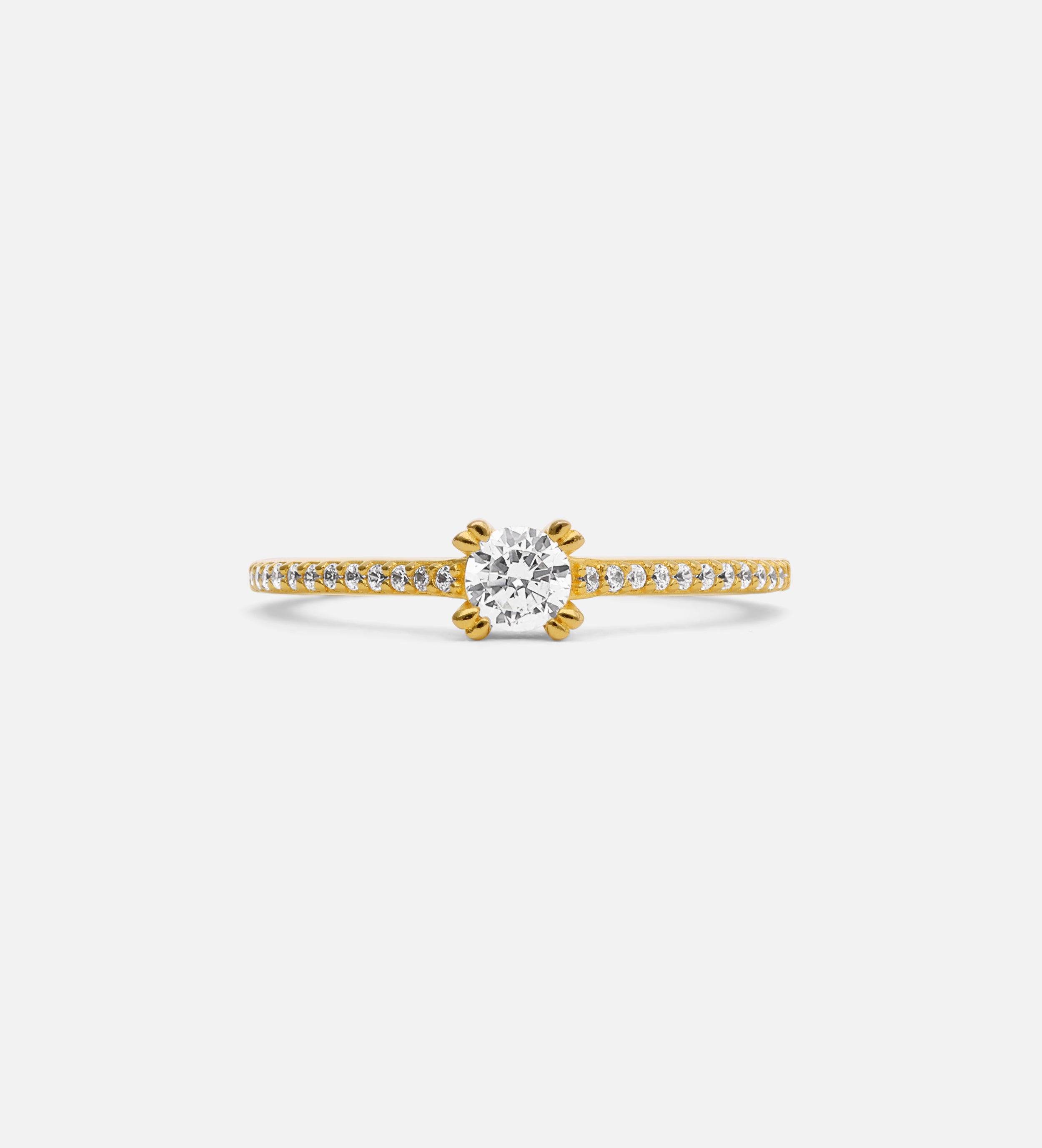 Solitaire Ring in Gold