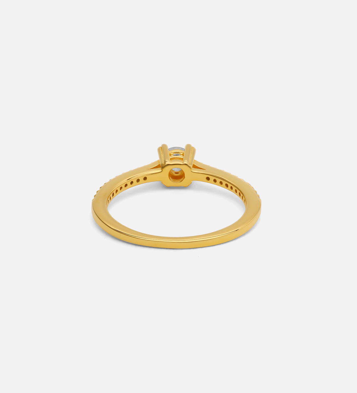 Solitaire Ring in 18k Gold Plating on 925 Silver - Ash & Harry