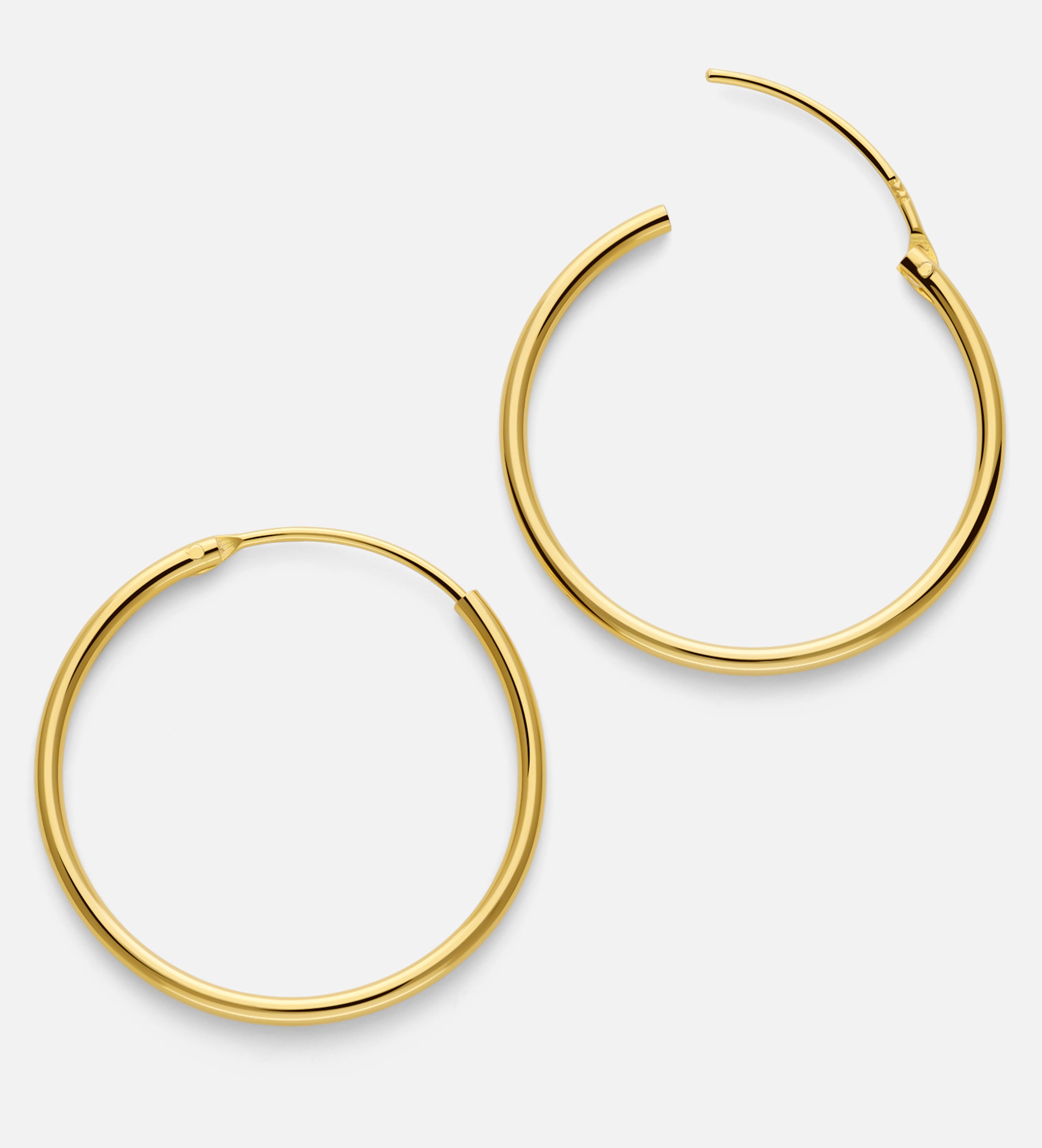 Thin Large Hoops in Gold