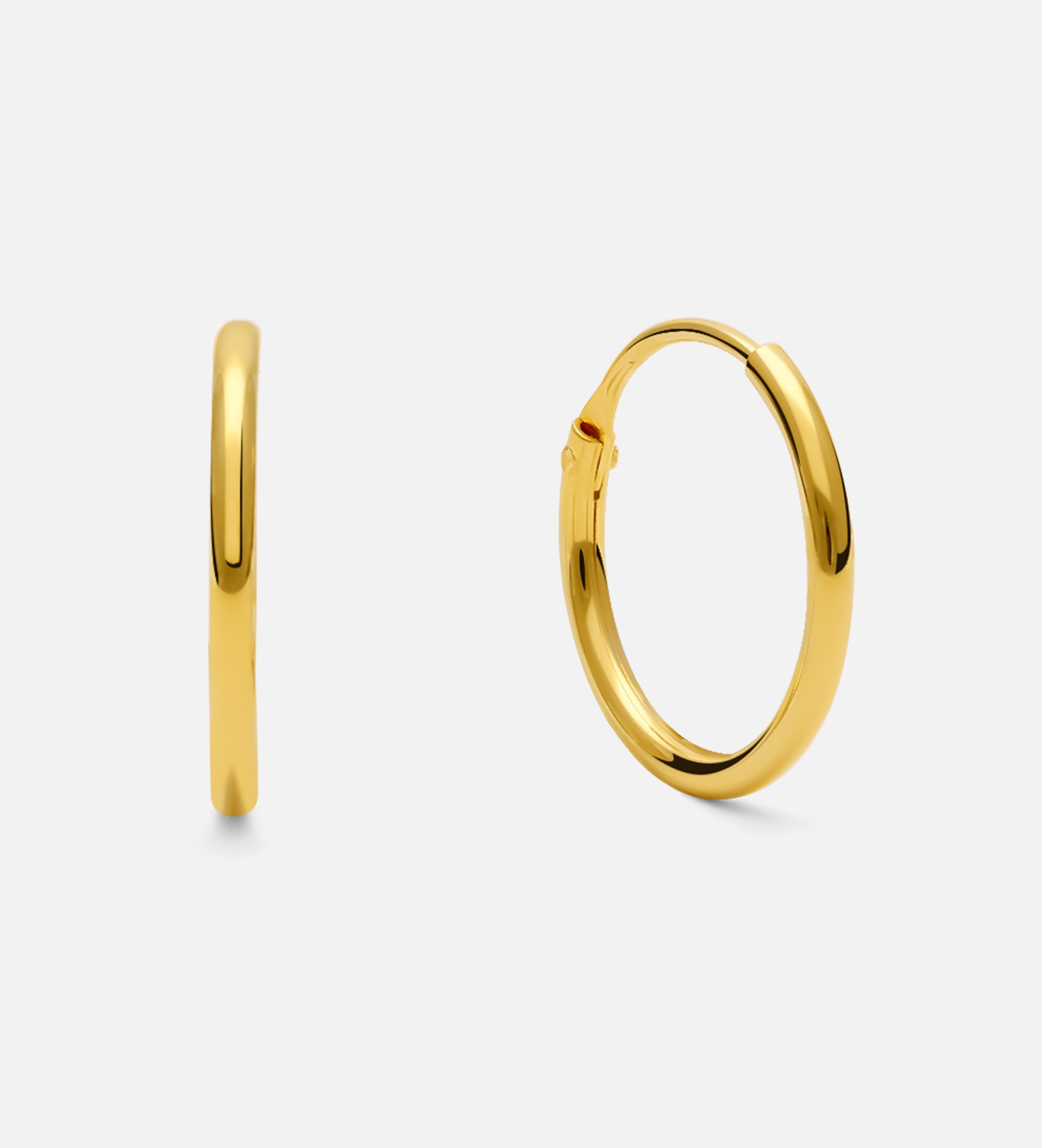 Thin Small Hoops in Gold
