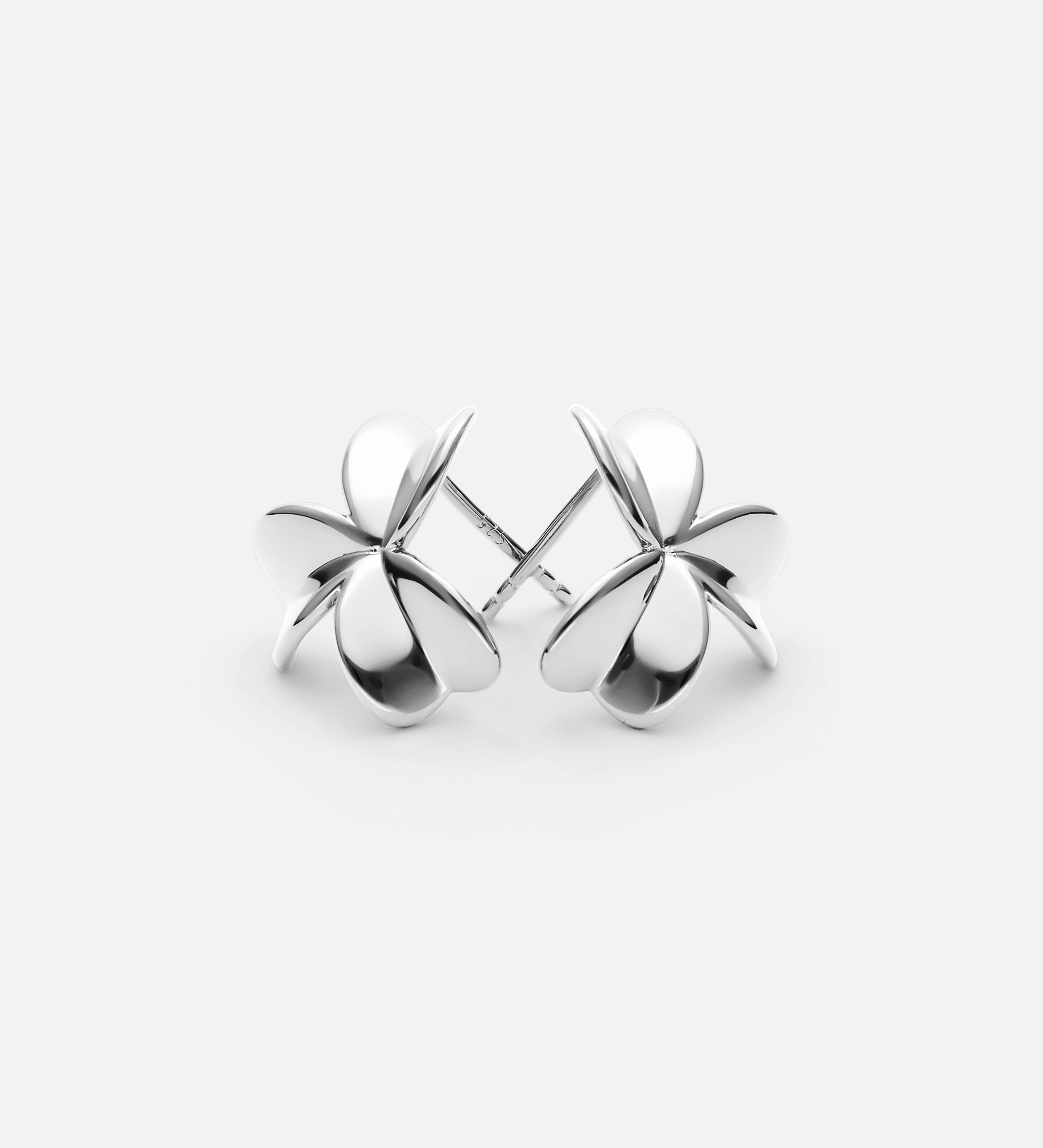 Three Leaf Clover Earrings in Silver