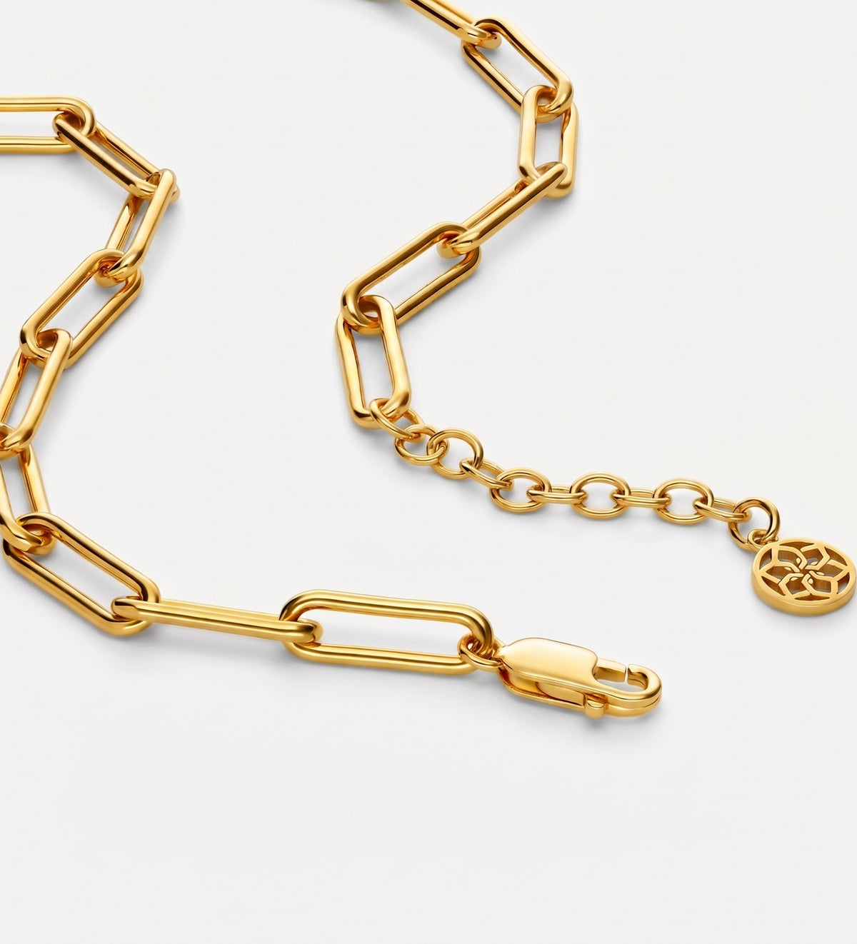 Paperclip Chain Name Necklace in 18K Gold Plating on 925 Silver - Ash & Harry