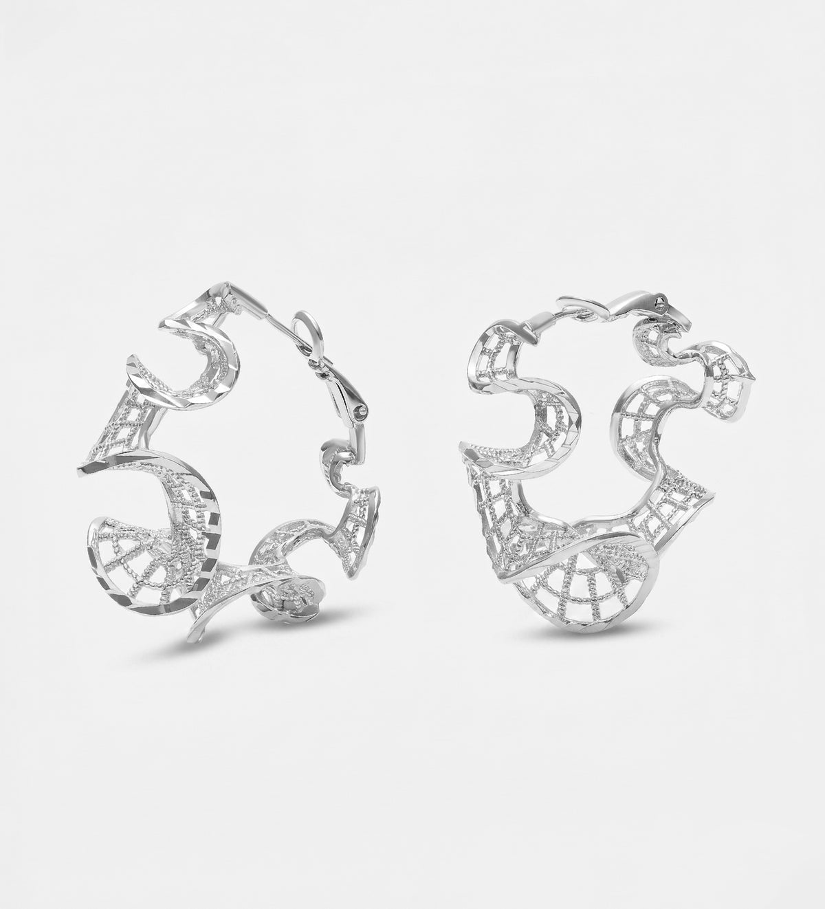 Ripple Aura Hoops in Silver - Ash & Harry