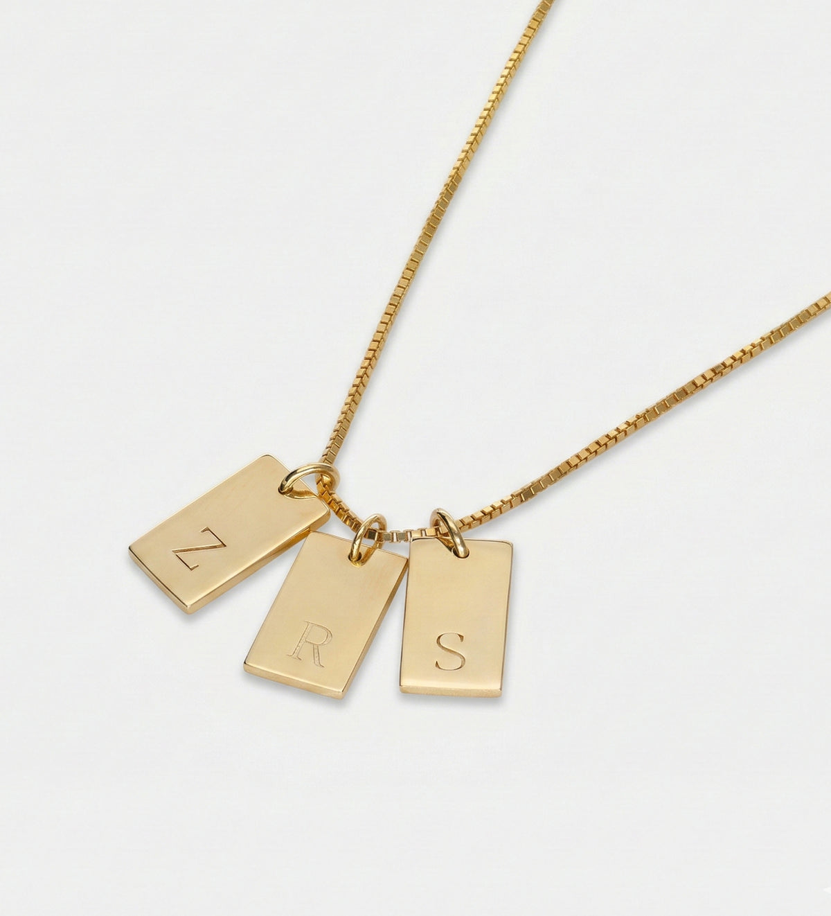 Tag Initial Necklace in 18K Gold Plating on 925 Silver - Ash & Harry