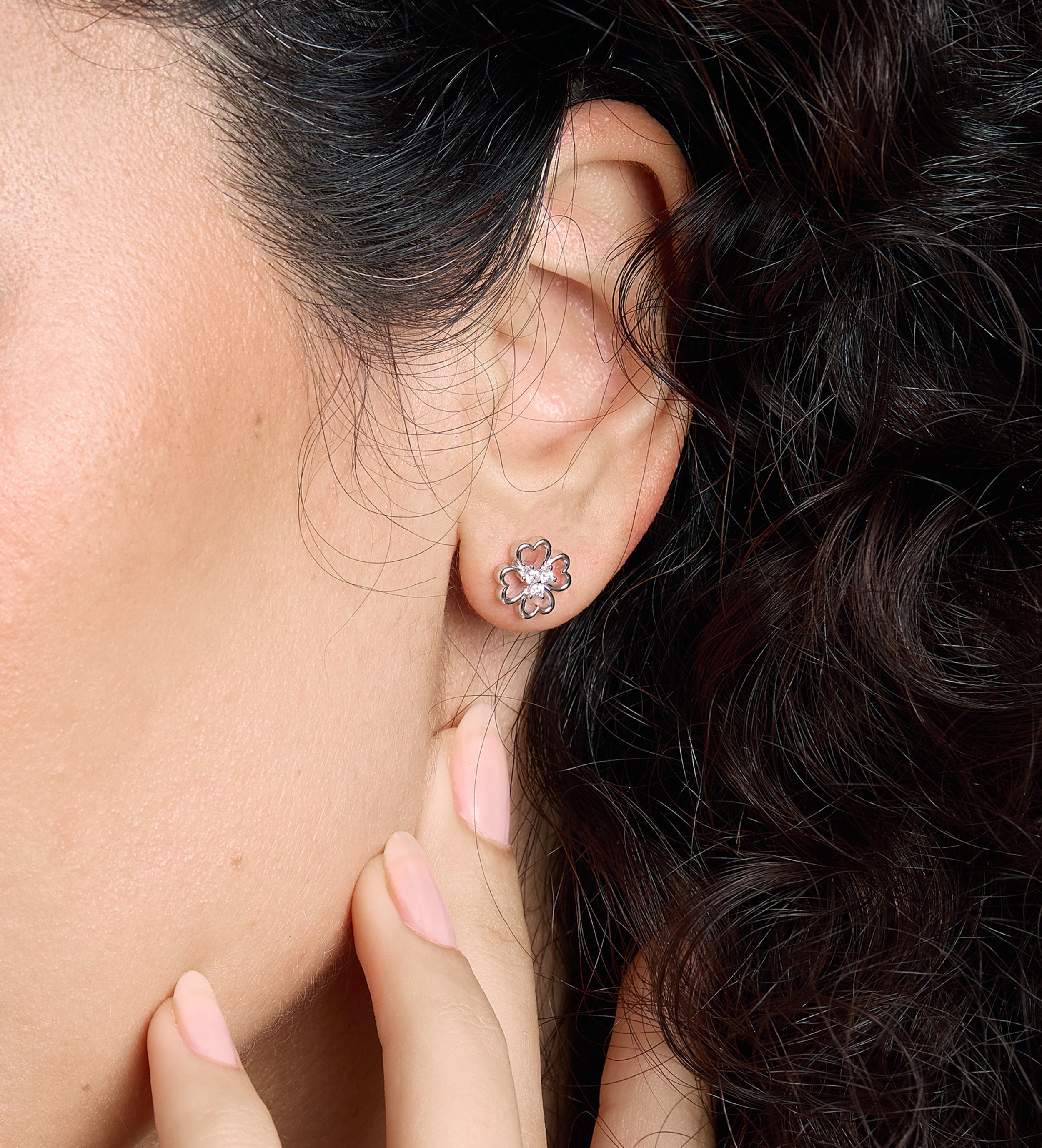 Clover Earrings in Silver