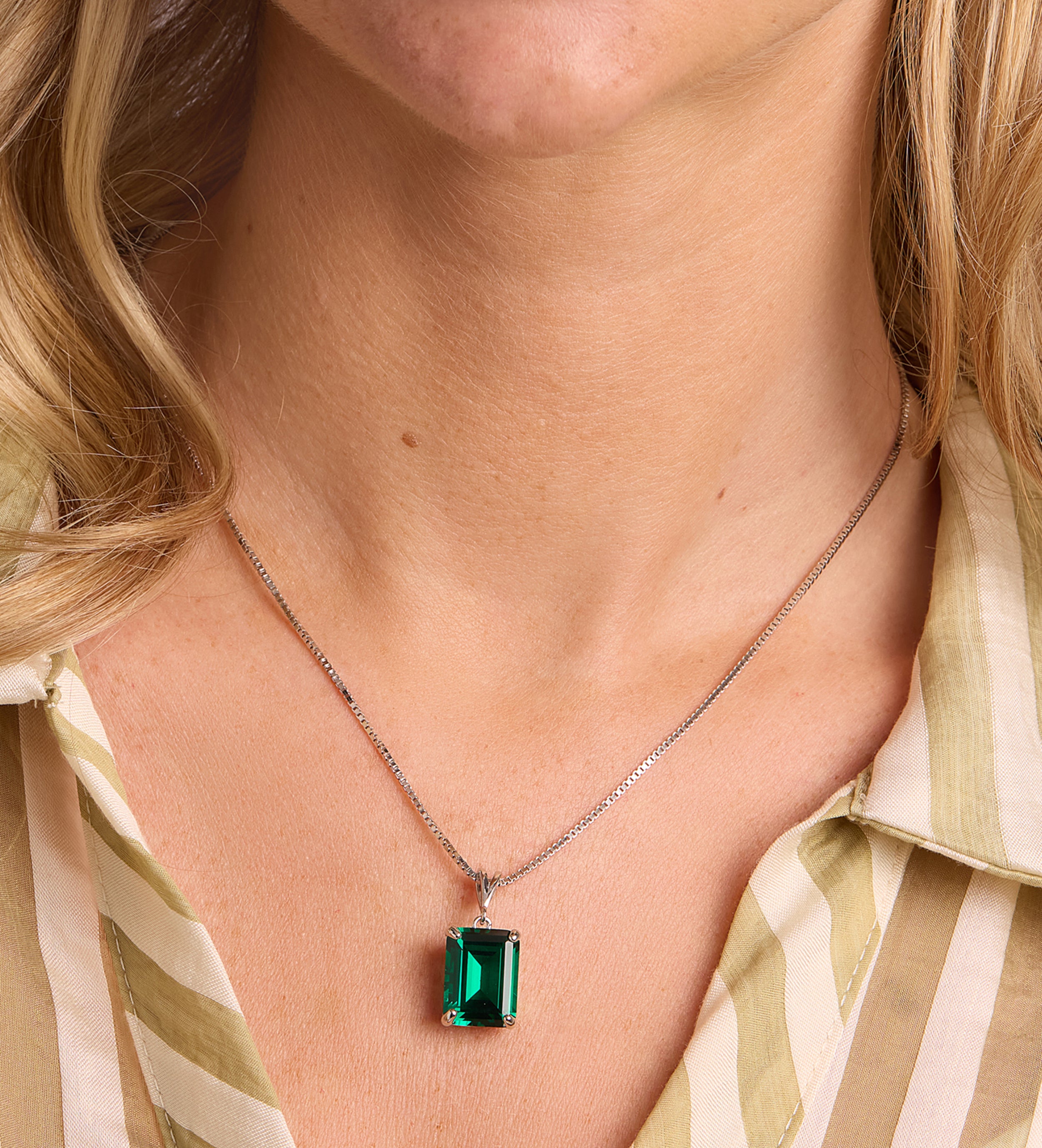 Emerald Cut Pendant Necklace in Silver