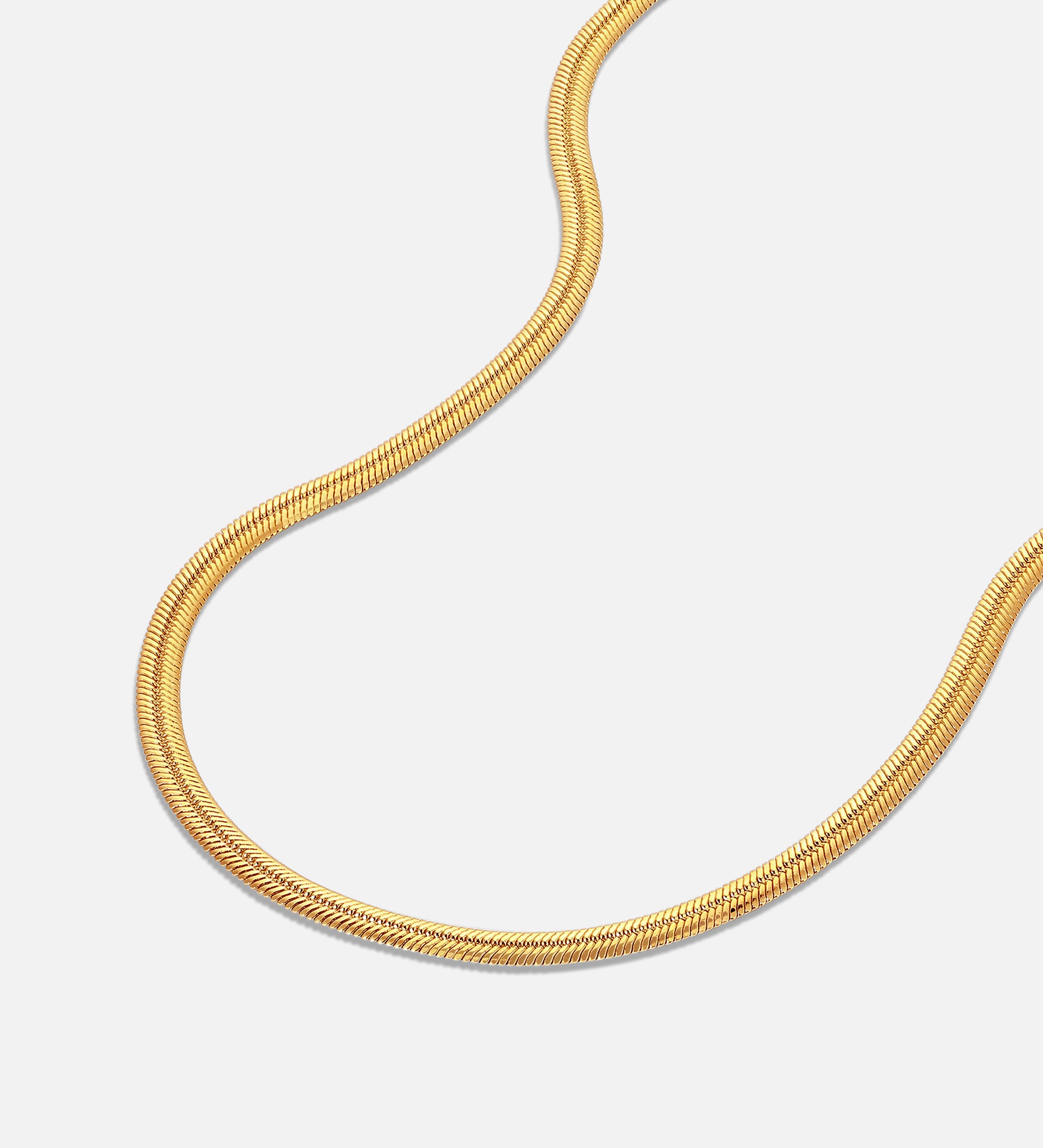 Herringbone Necklace in Gold