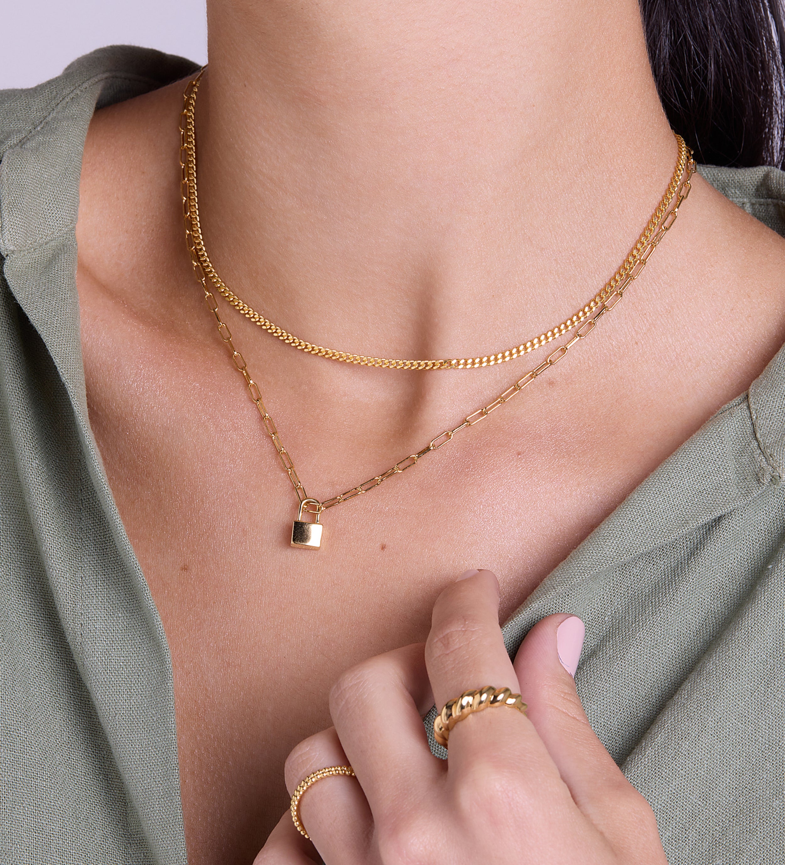 Lock Necklace in Gold