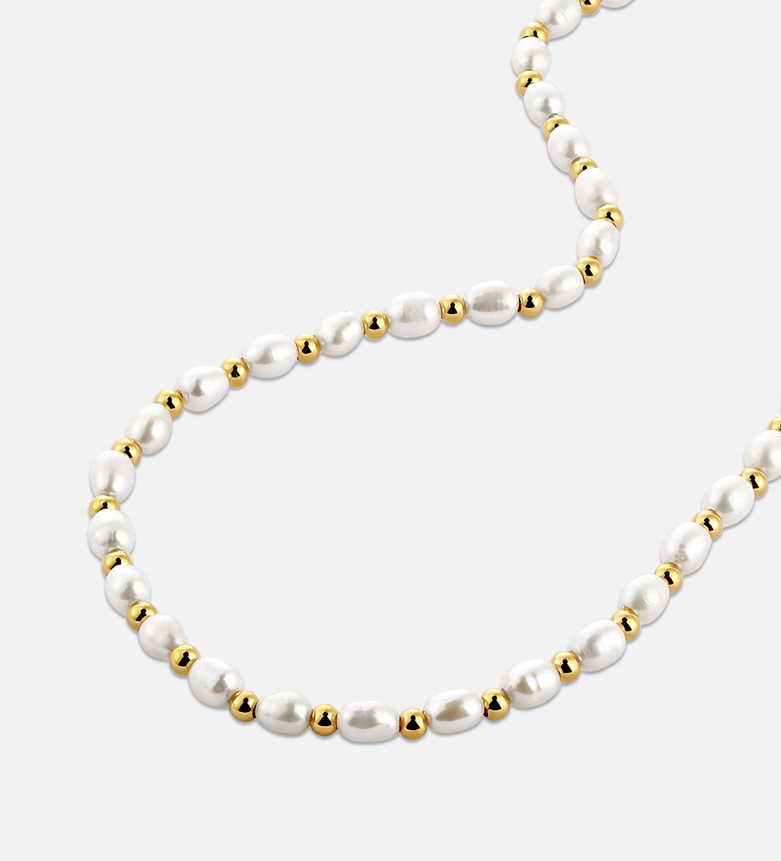 Pearl Beaded Necklace in Gold