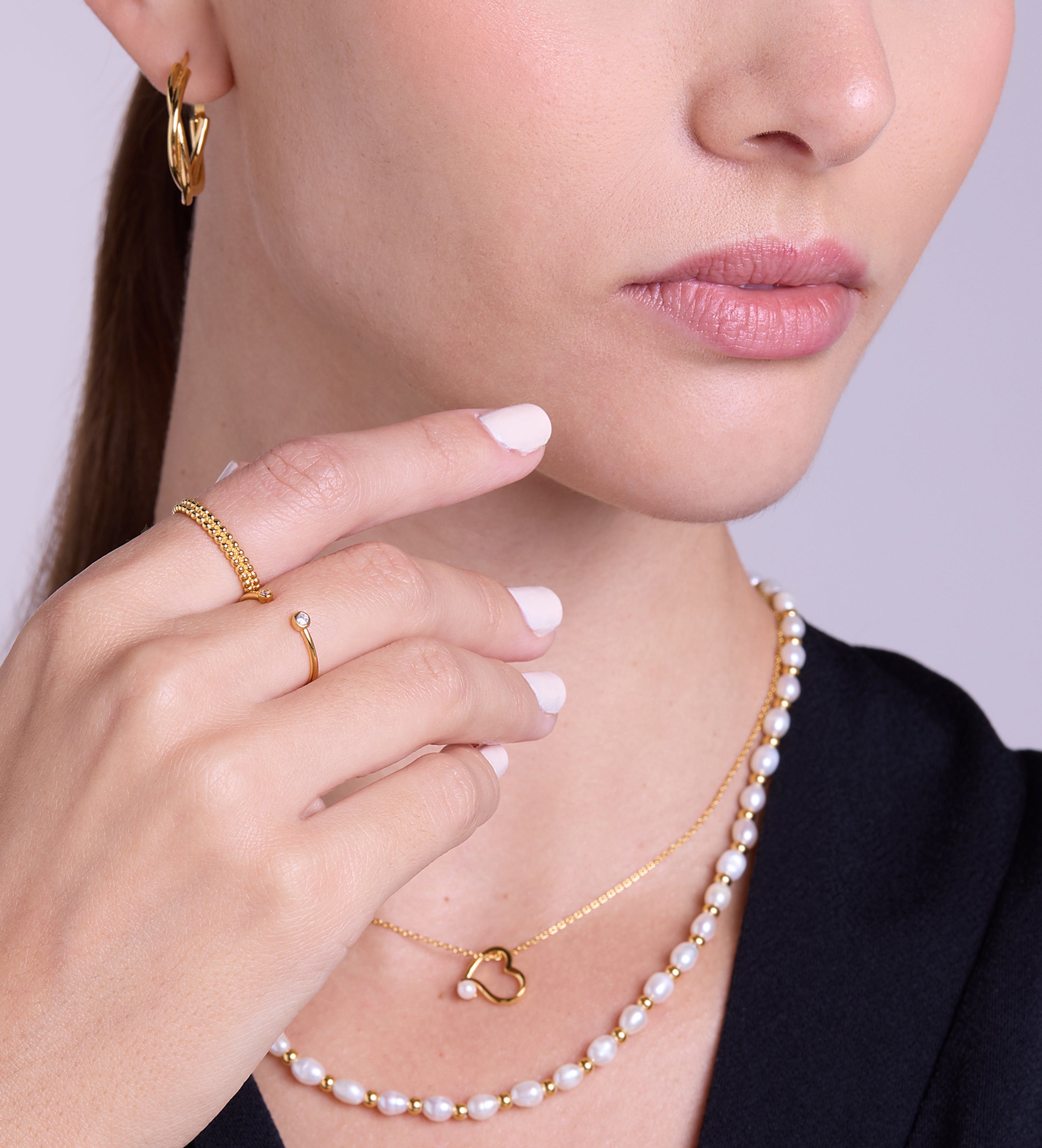 Pearl Heart Embrace Necklace in Gold