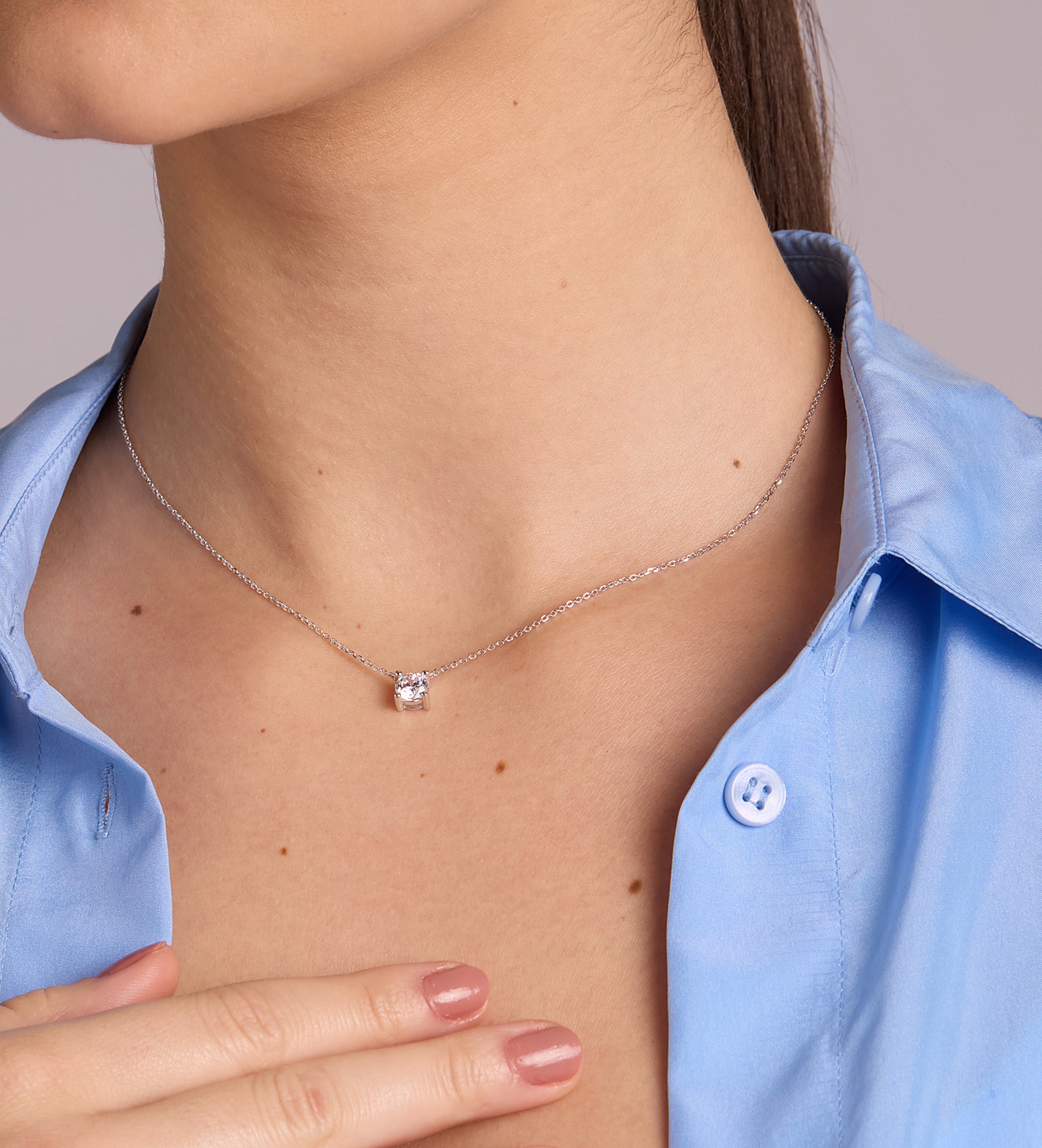 Solitaire Pendant Necklace in Silver