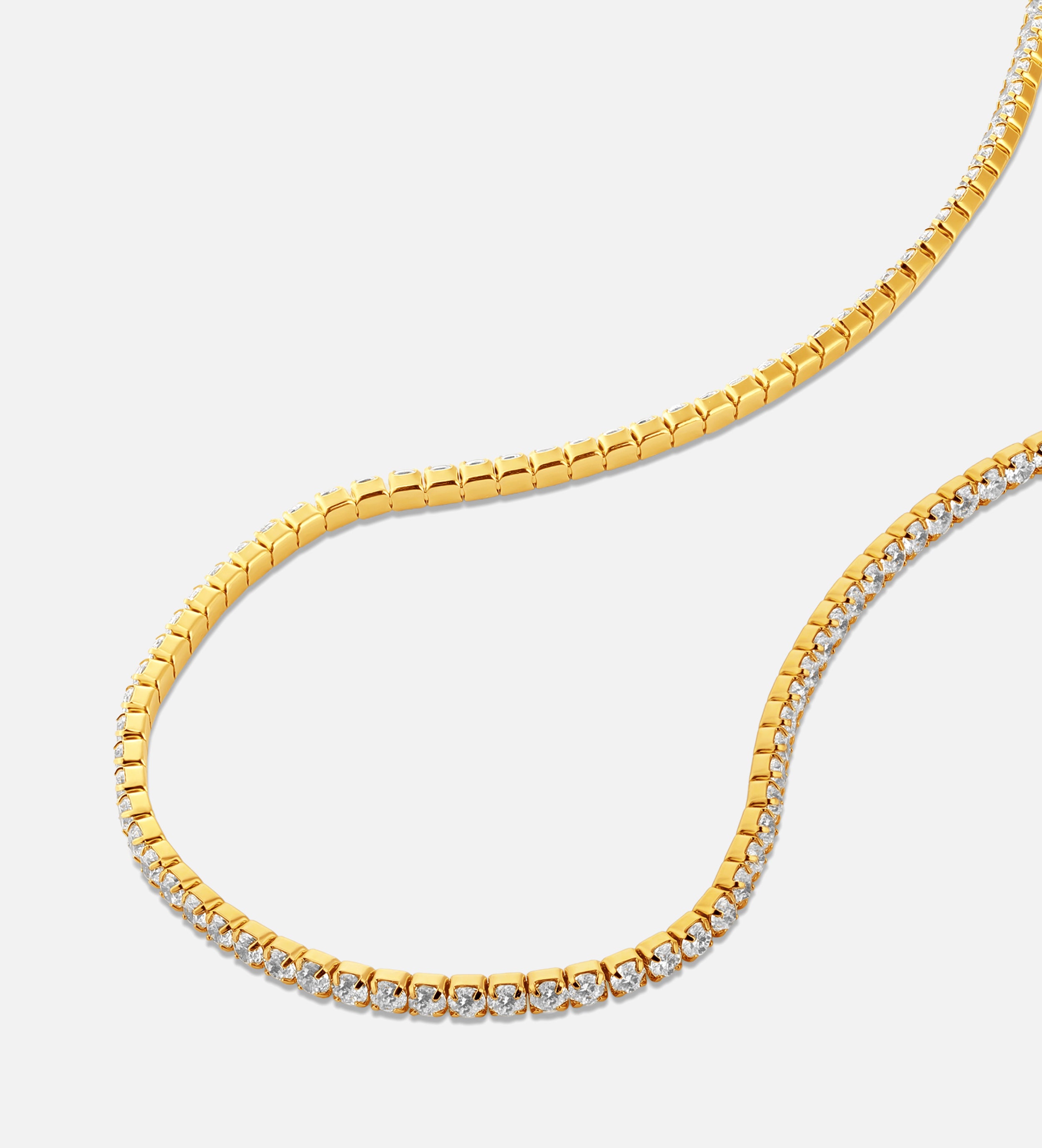 Tennis Necklace in Gold