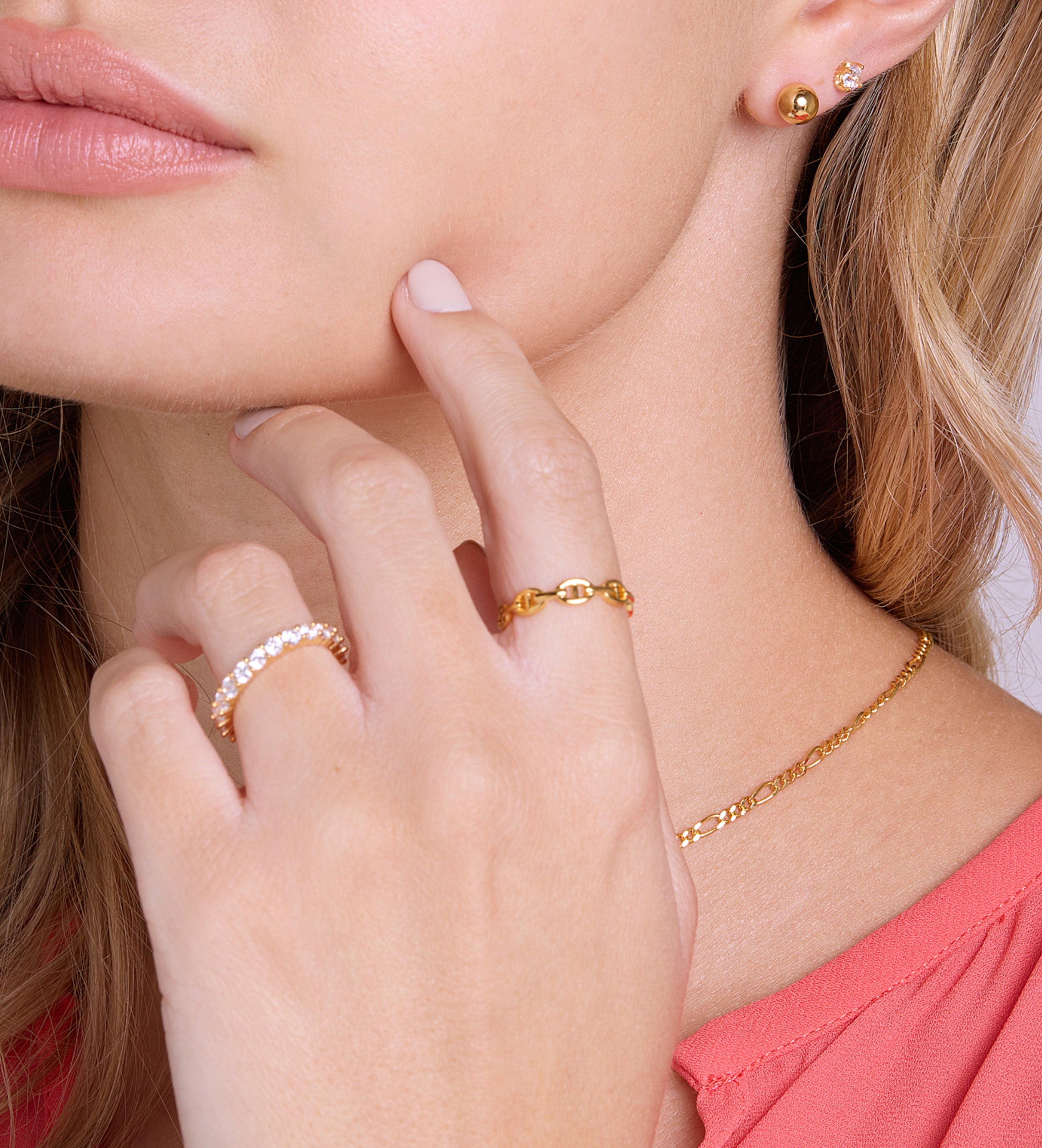 Chained Ring in Gold