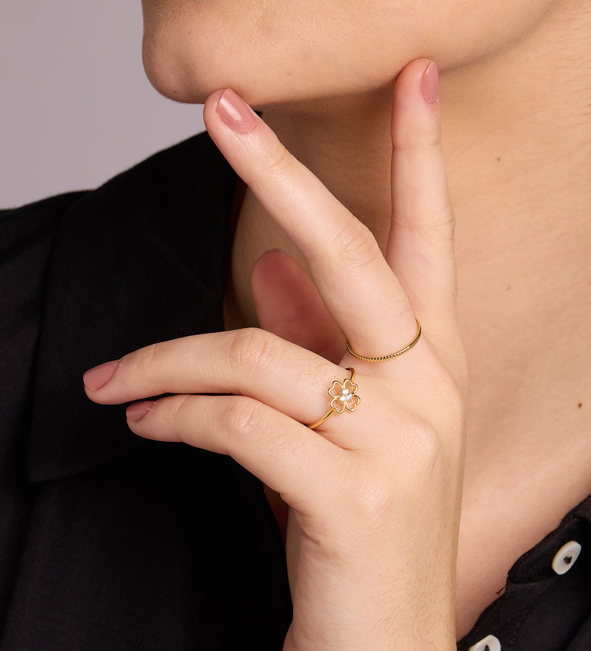 Twist Ring in 18k Gold Plating on 925 Silver - Ash & Harry