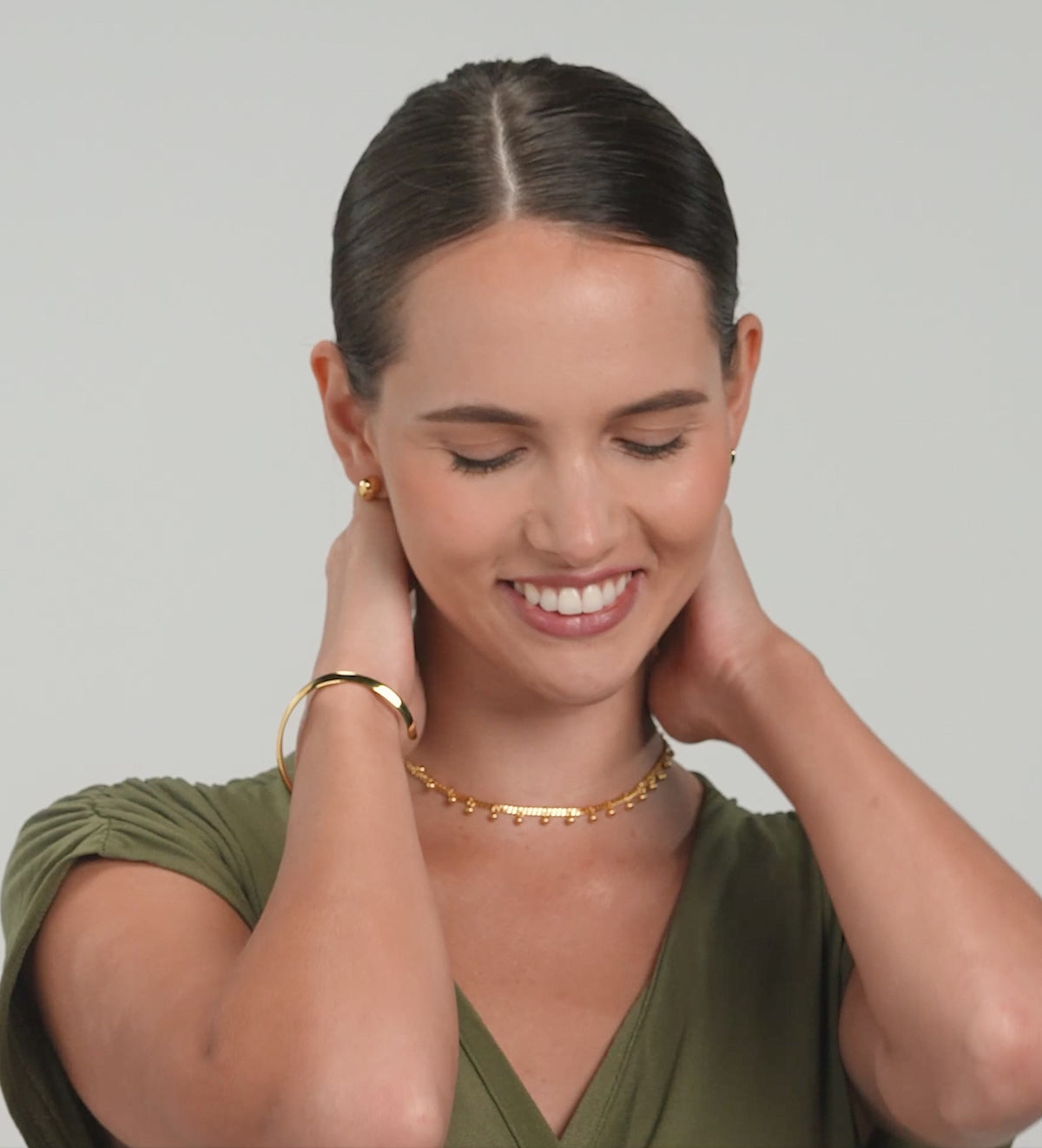 Drop Earrings in Gold