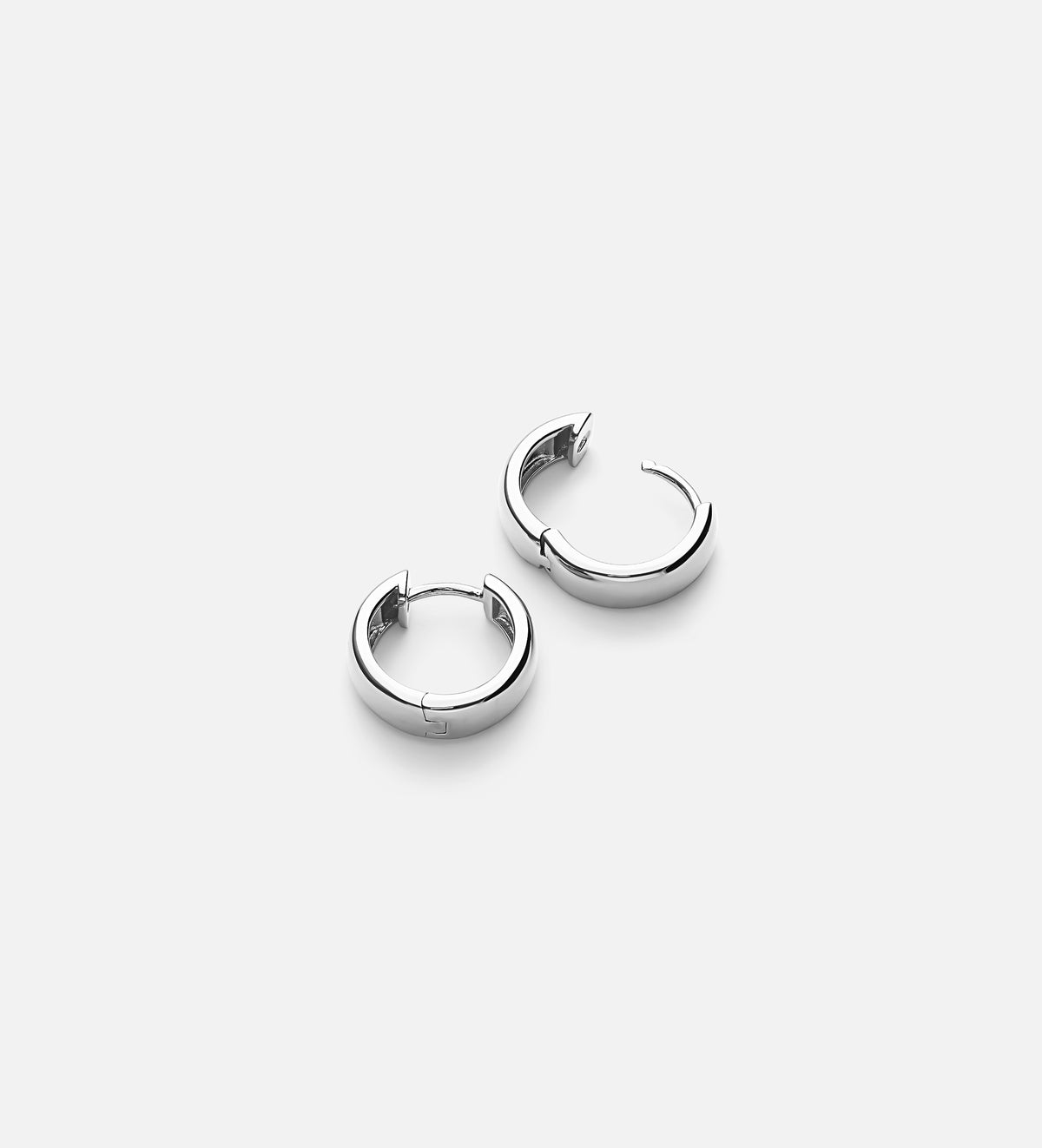 Bold Small Hoops in Rhodium Plating on 925 Silver - Ash & Harry