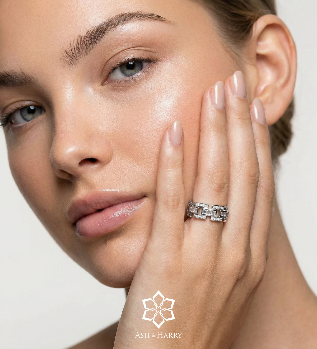 Block Chain Ring In 925 Silver High Quality Simulated Diamonds - Ash & Harry