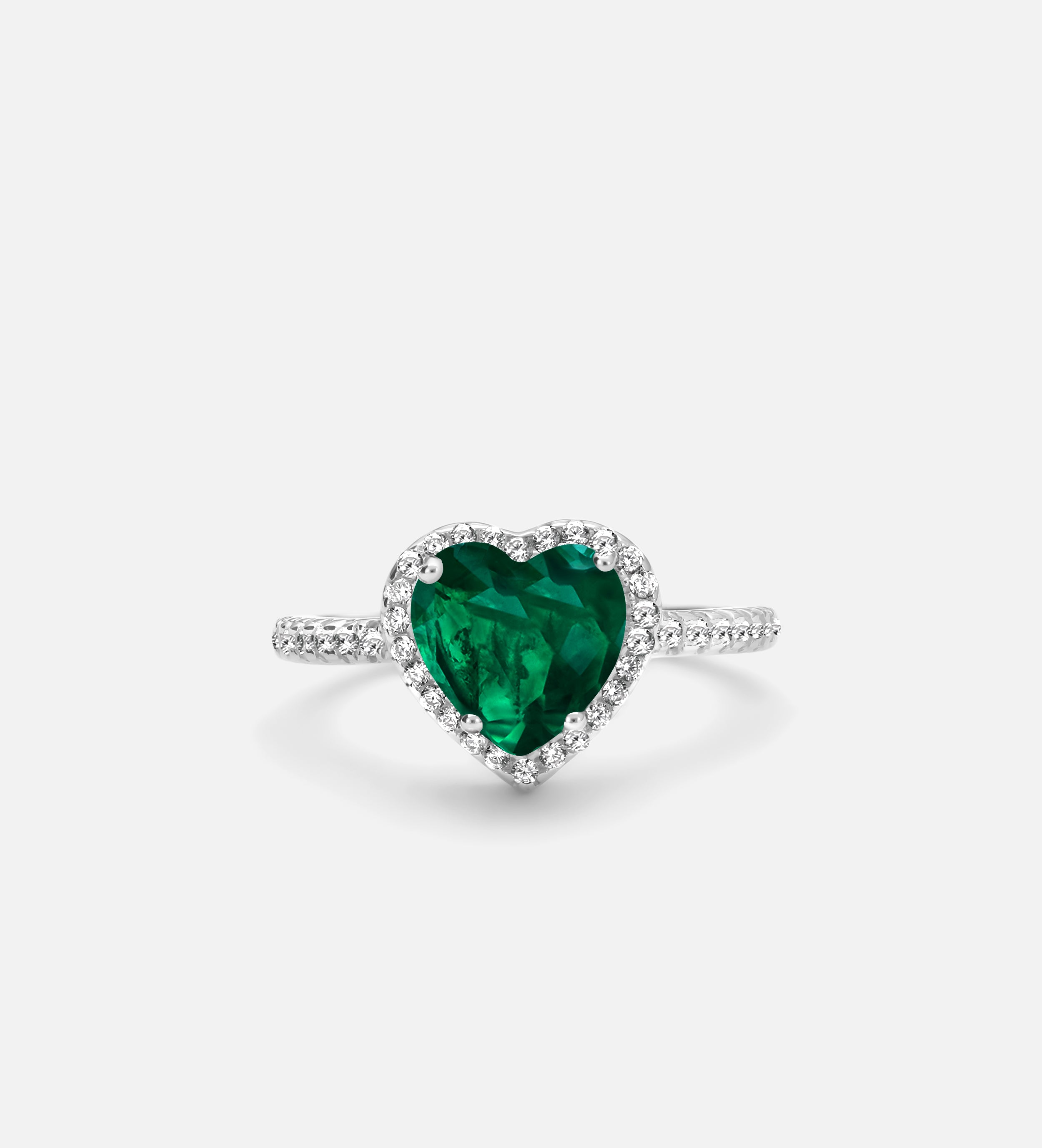 Emerald Heart Majesty Ring