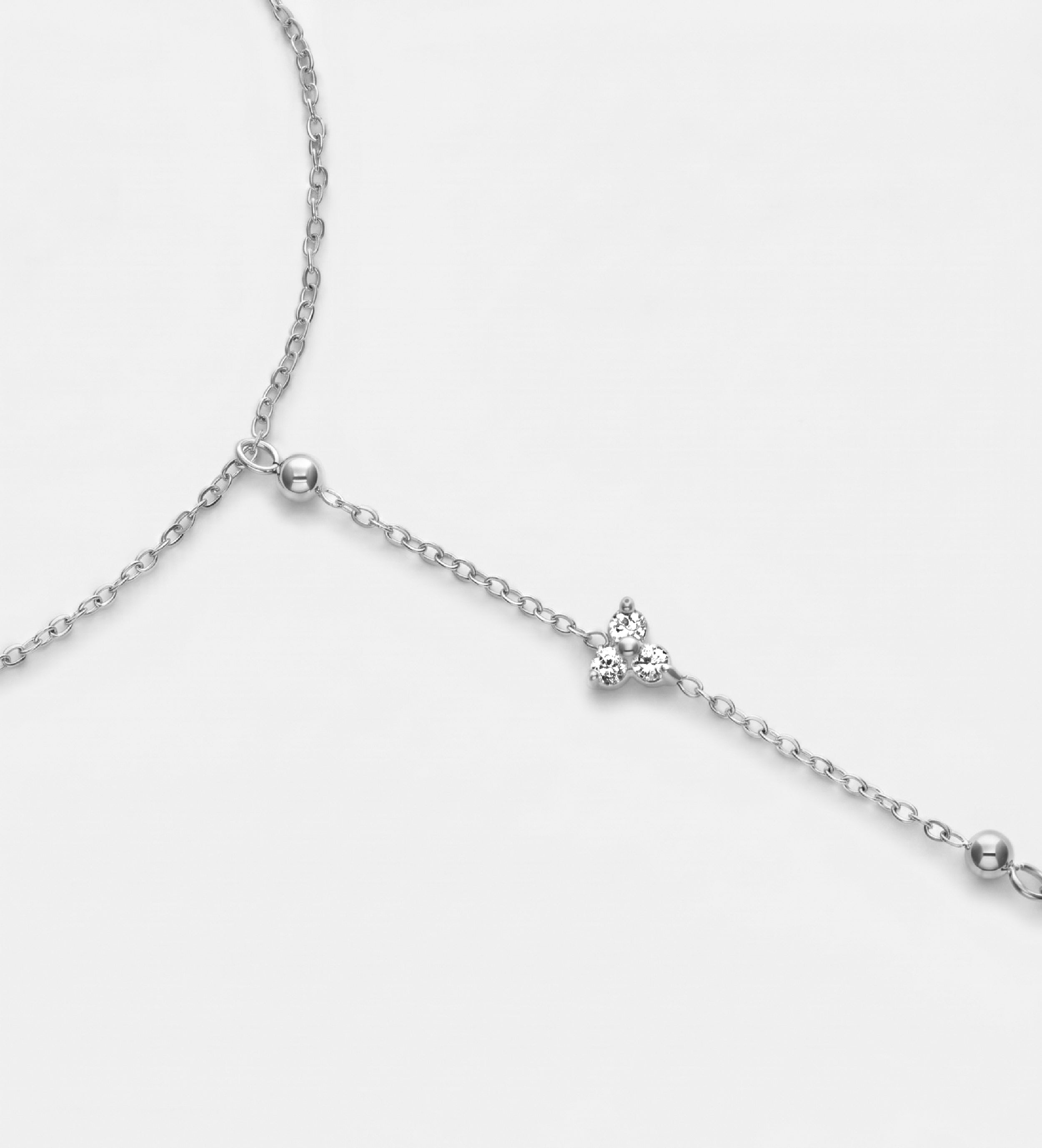 Iman Hand Chain in Silver - Ash & Harry