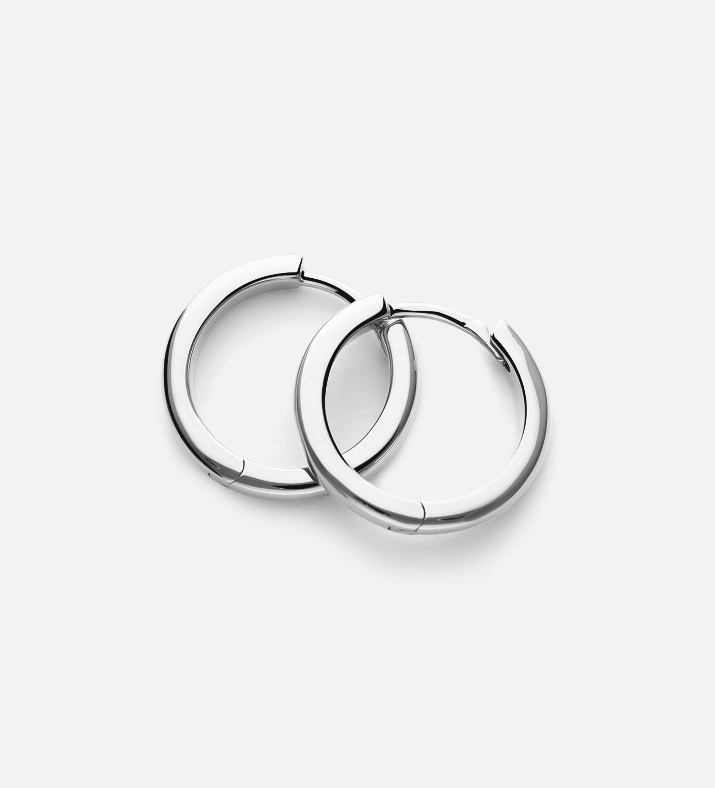 Classic Medium Hoops in Silver