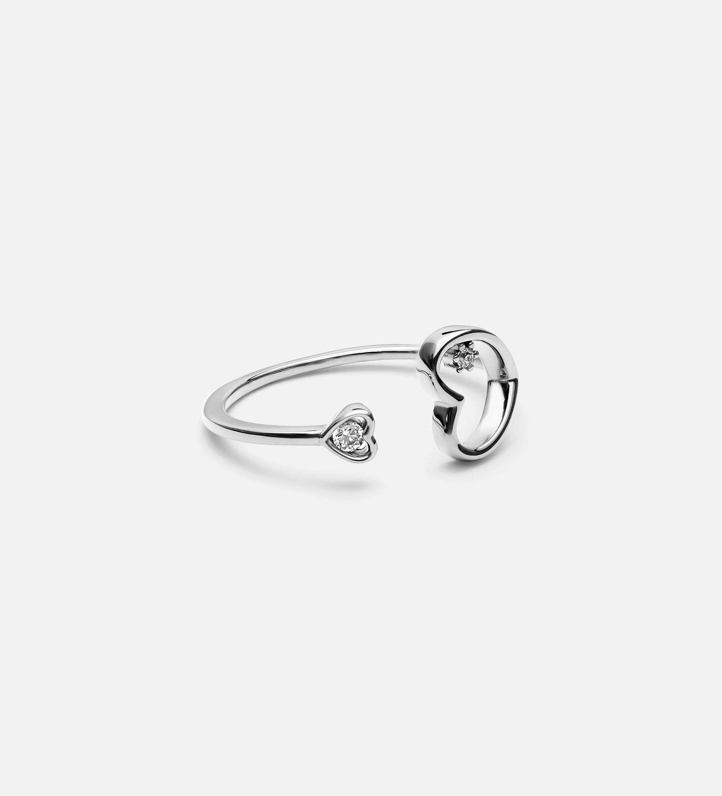 Heart to Heart Ring in Rhodium Plating on 925 Silver - Ash & Harry
