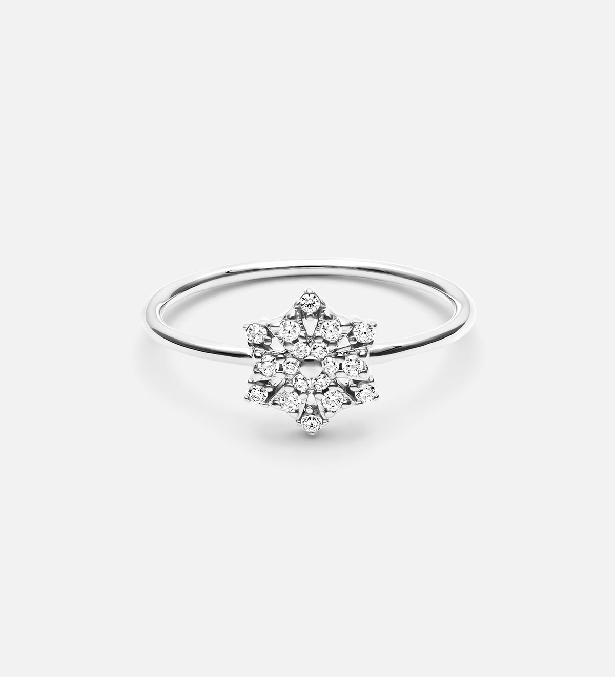 Pave Flower Ring in Rhodium Plating on 925 Silver - Ash & Harry