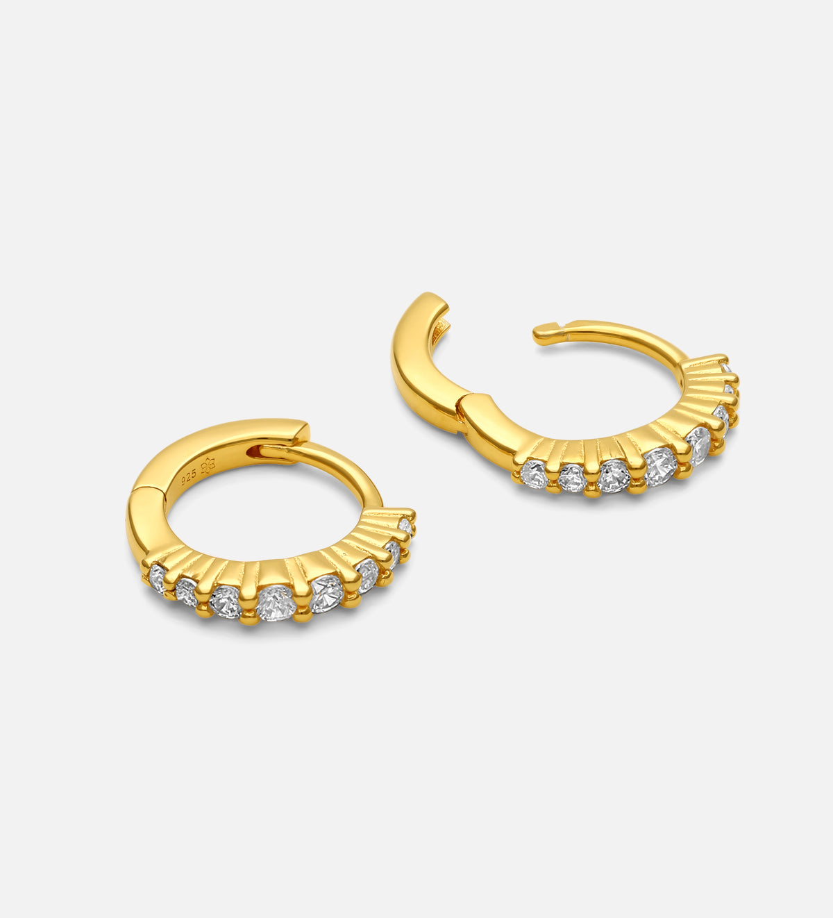 Stella Huggies in 18k Gold Plating on 925 Silver - Ash & Harry