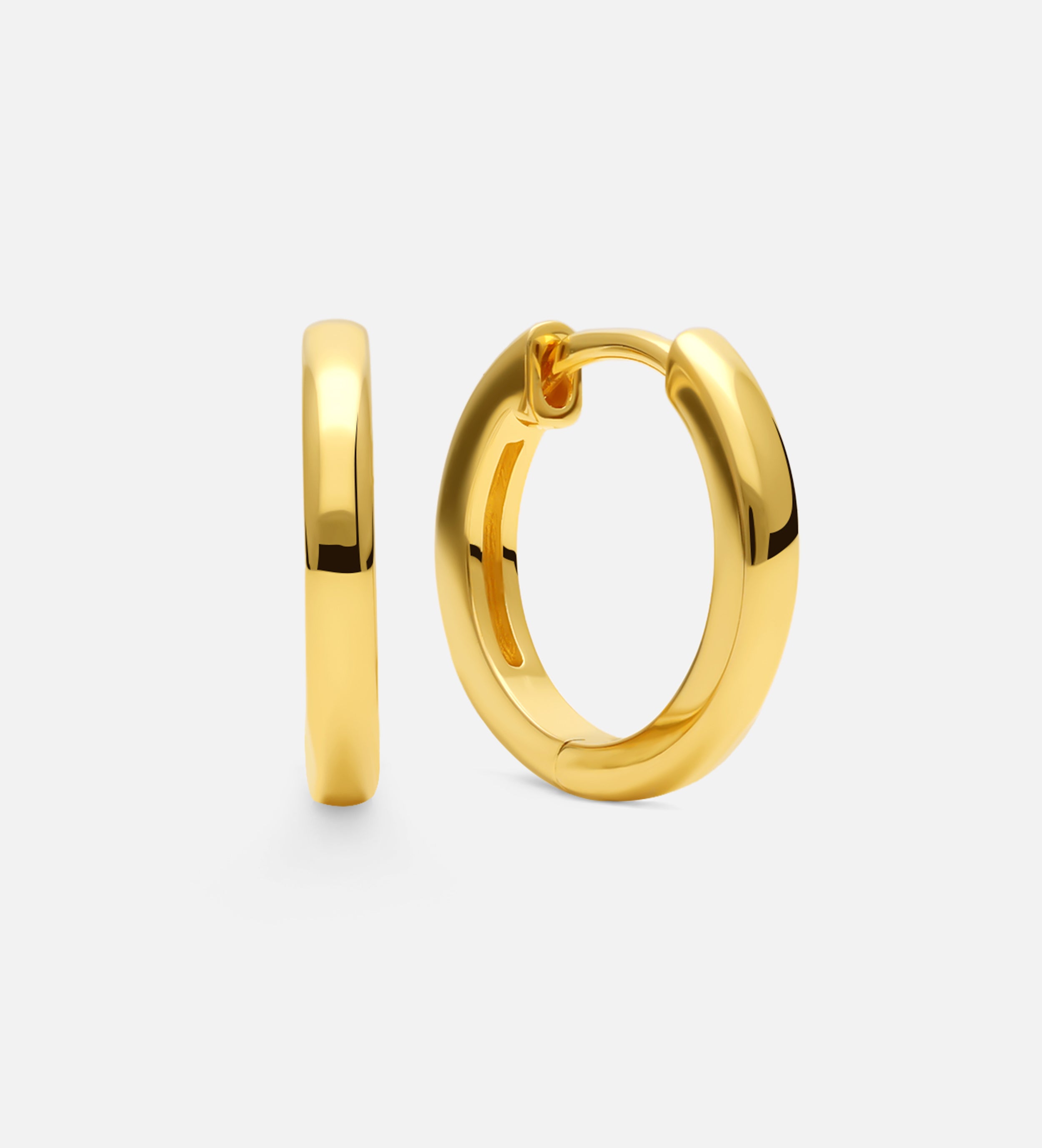 Tube Medium Hoops in Gold