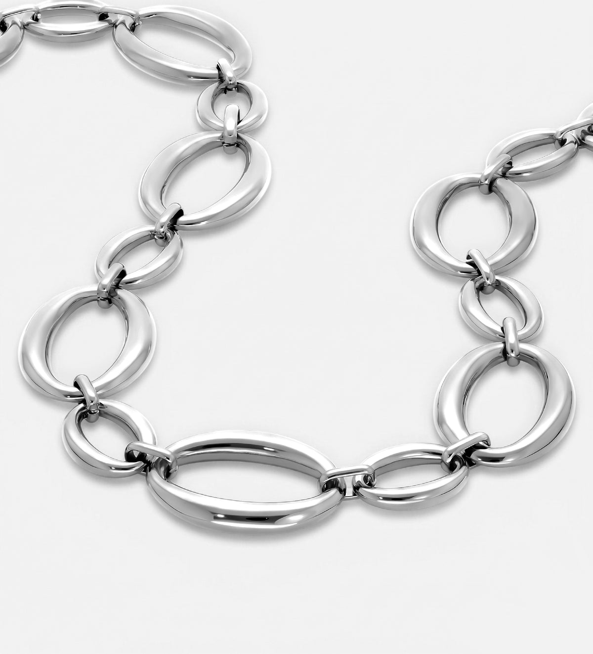 Oval Echo Link Necklace in Silver - Ash & Harry