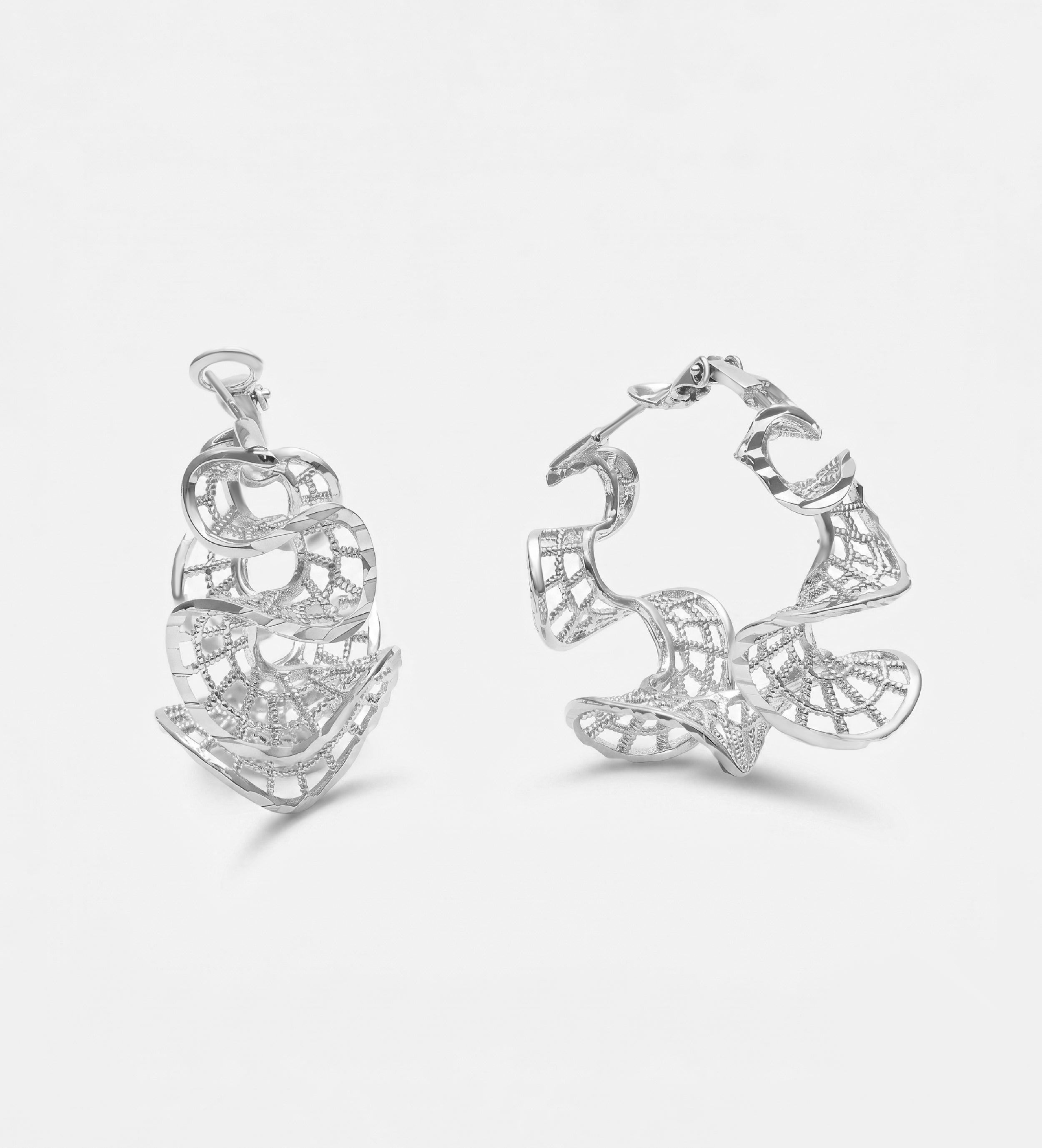 Ripple Aura Hoops in Silver - Ash & Harry