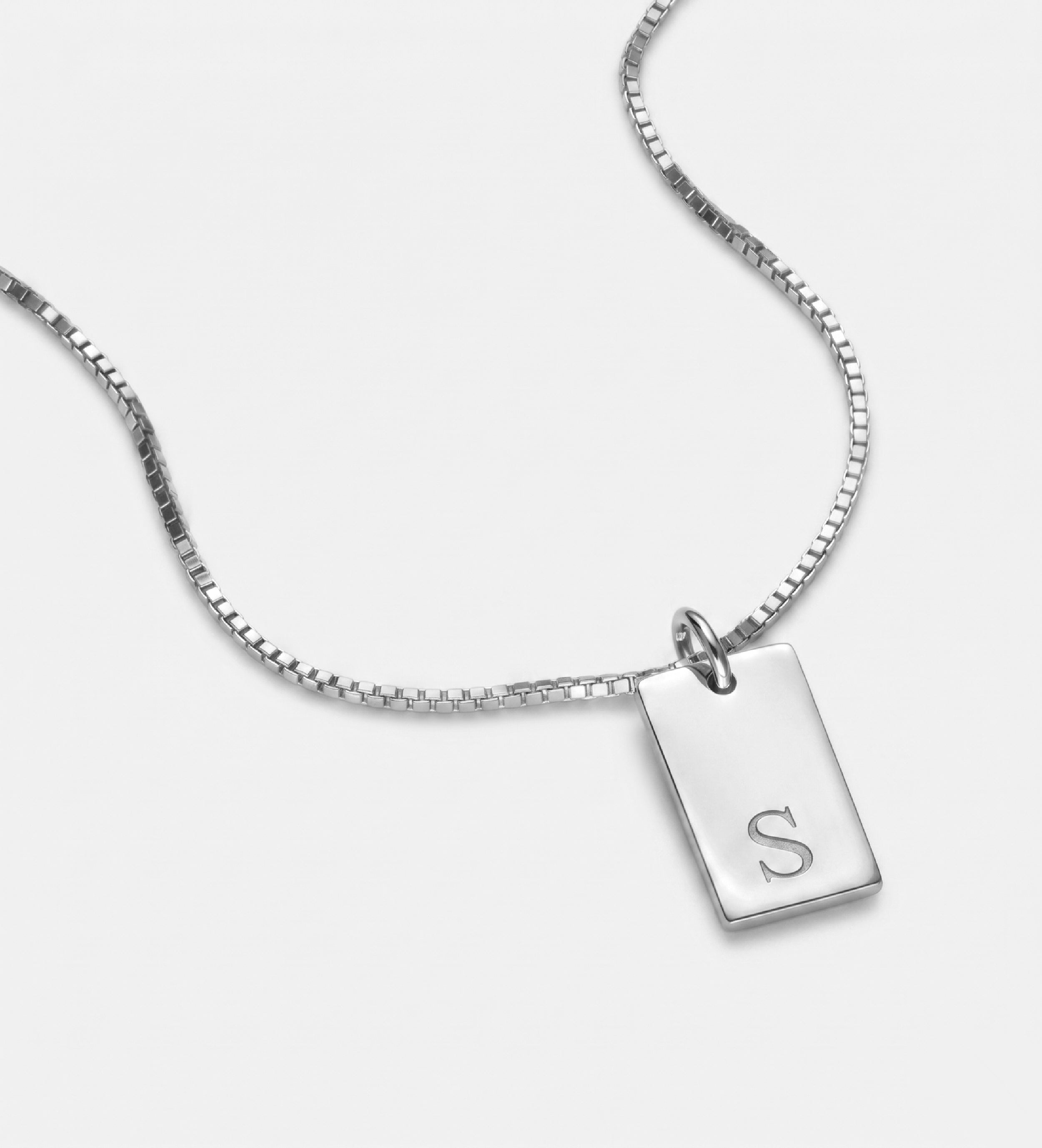 Tag Initial Necklace in Rhodium Plating on 925 Silver - Ash & Harry